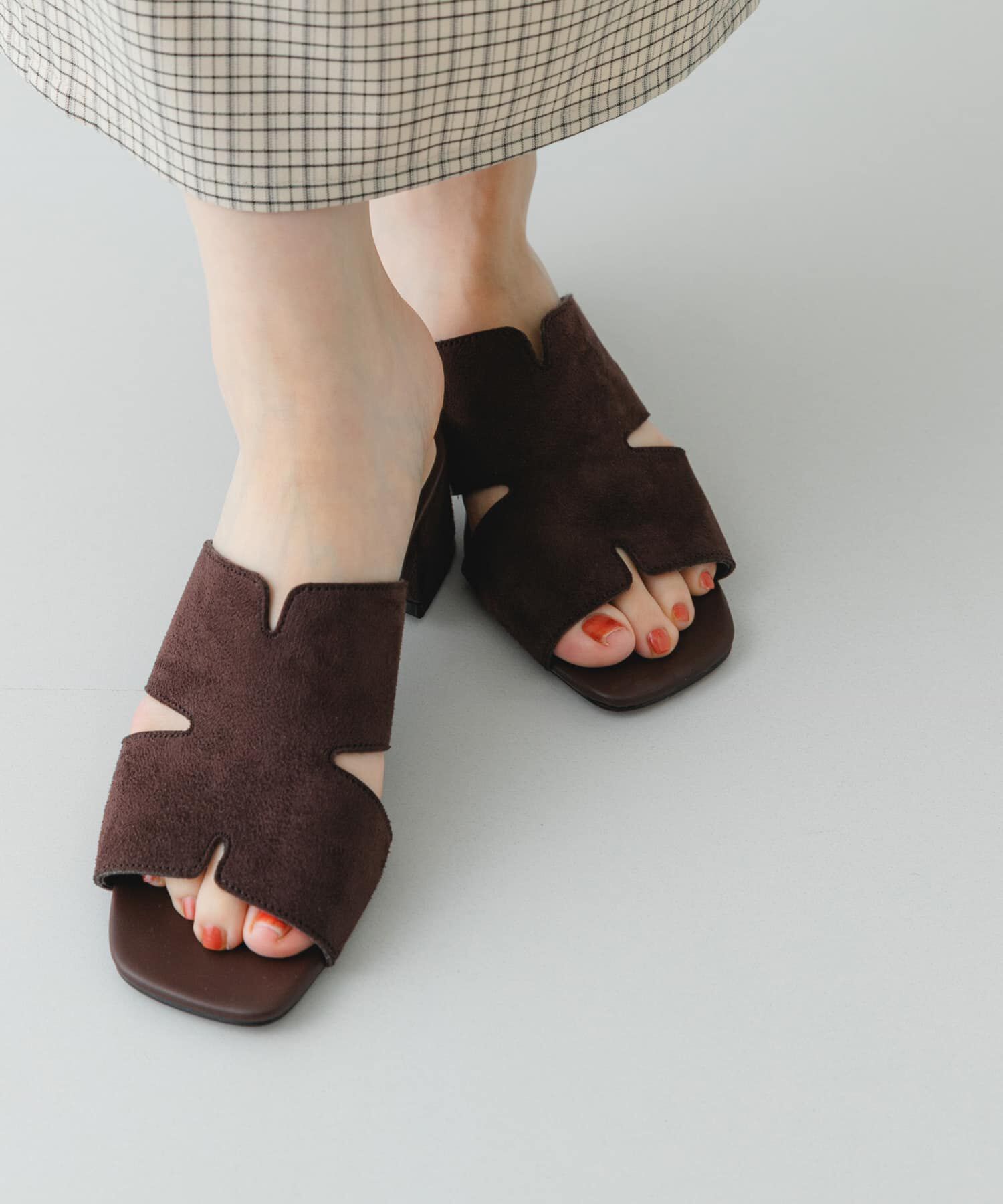 RODE SKO「デザインカットアッパーミュール」|サンダル|