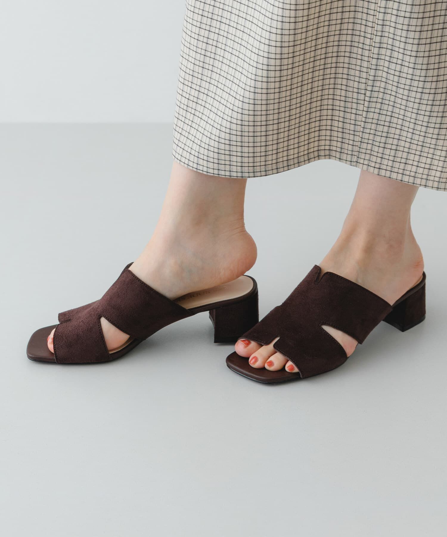 RODE SKO「デザインカットアッパーミュール」|サンダル|