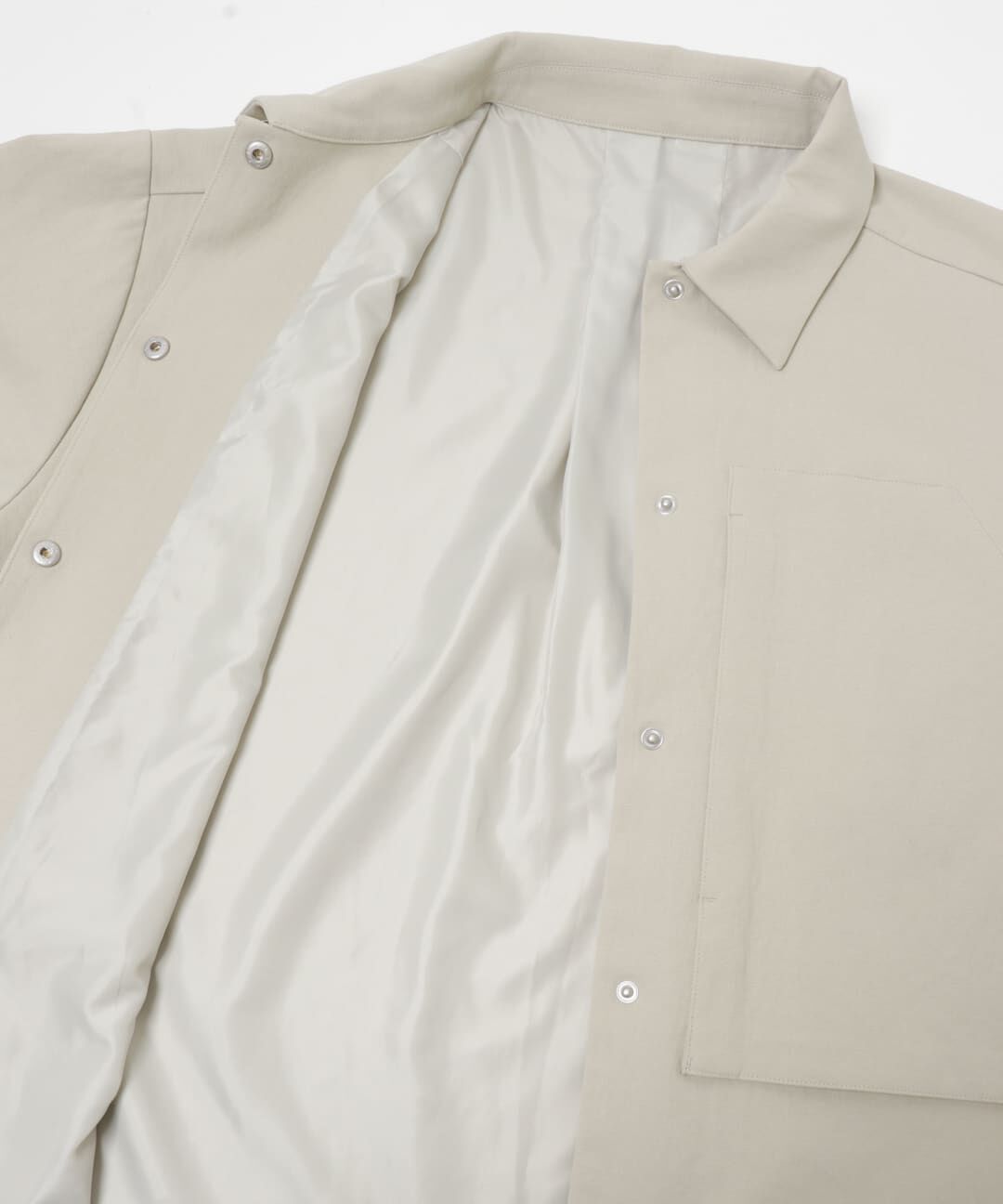  「ポケットディティールジャケット」|ノーカラーコート|