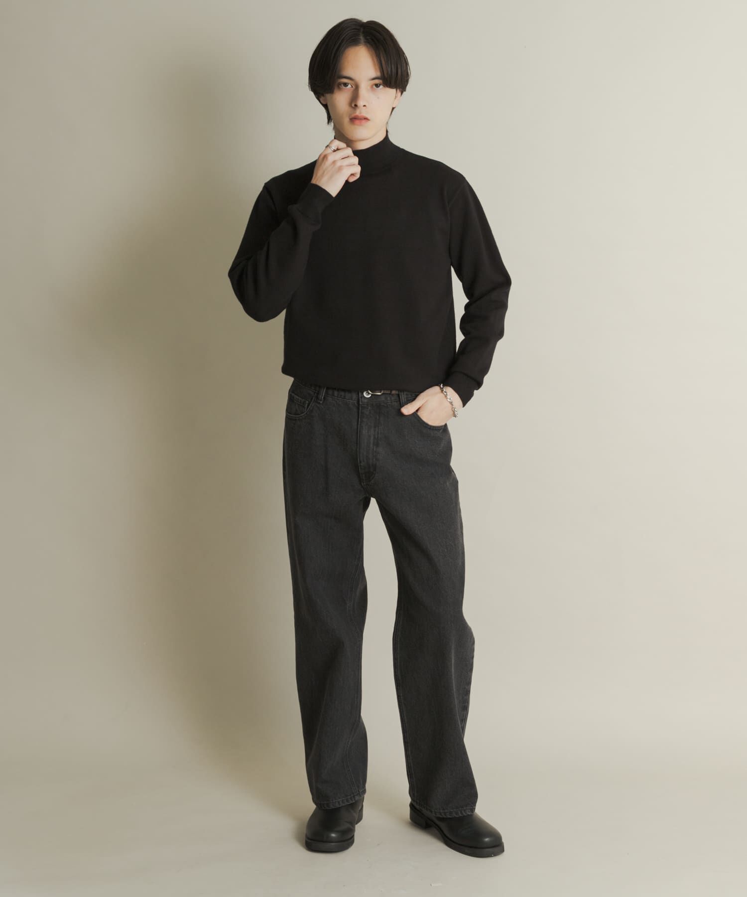 SENSE OF PLACE by URBAN RESEARCH「『一部WEB限定カラー』『洗濯可/毛玉防止』ストレッチモックネックニット」|ニット・セーター|