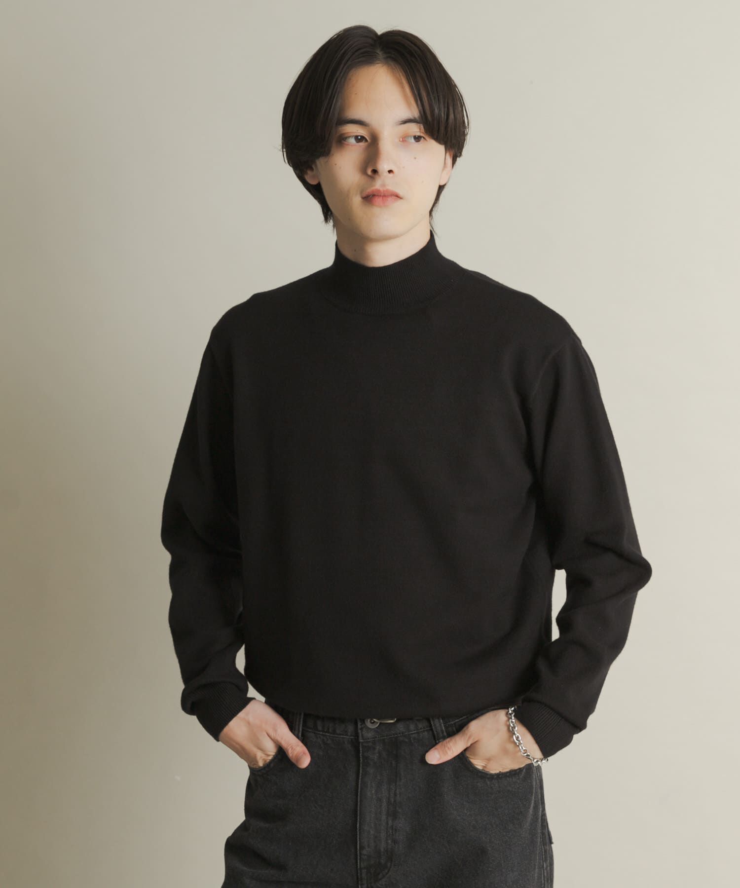 SENSE OF PLACE by URBAN RESEARCH「『一部WEB限定カラー』『洗濯可/毛玉防止』ストレッチモックネックニット」|ニット・セーター|