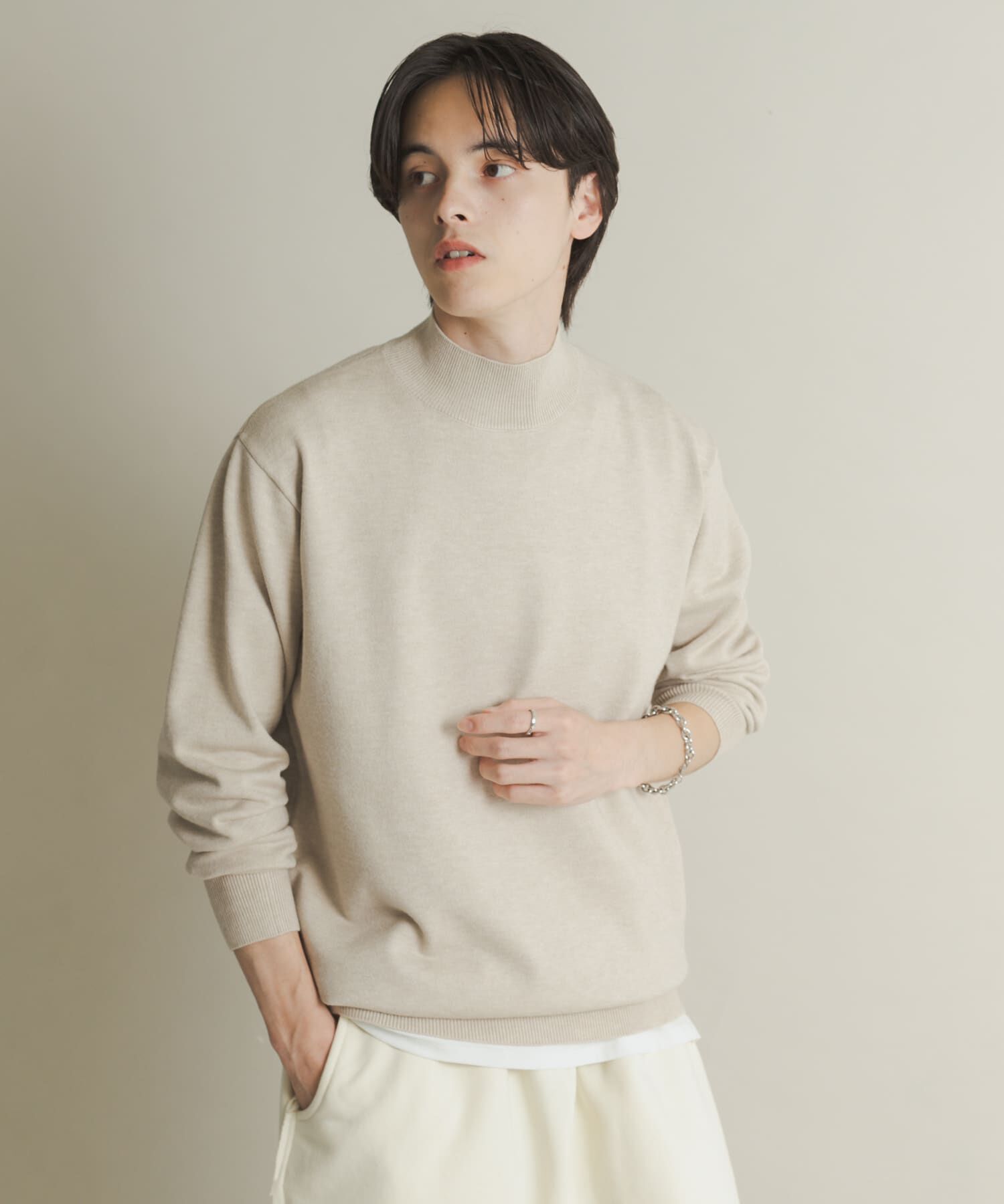 SENSE OF PLACE by URBAN RESEARCH「『一部WEB限定カラー』『洗濯可/毛玉防止』ストレッチモックネックニット」|ニット・セーター|