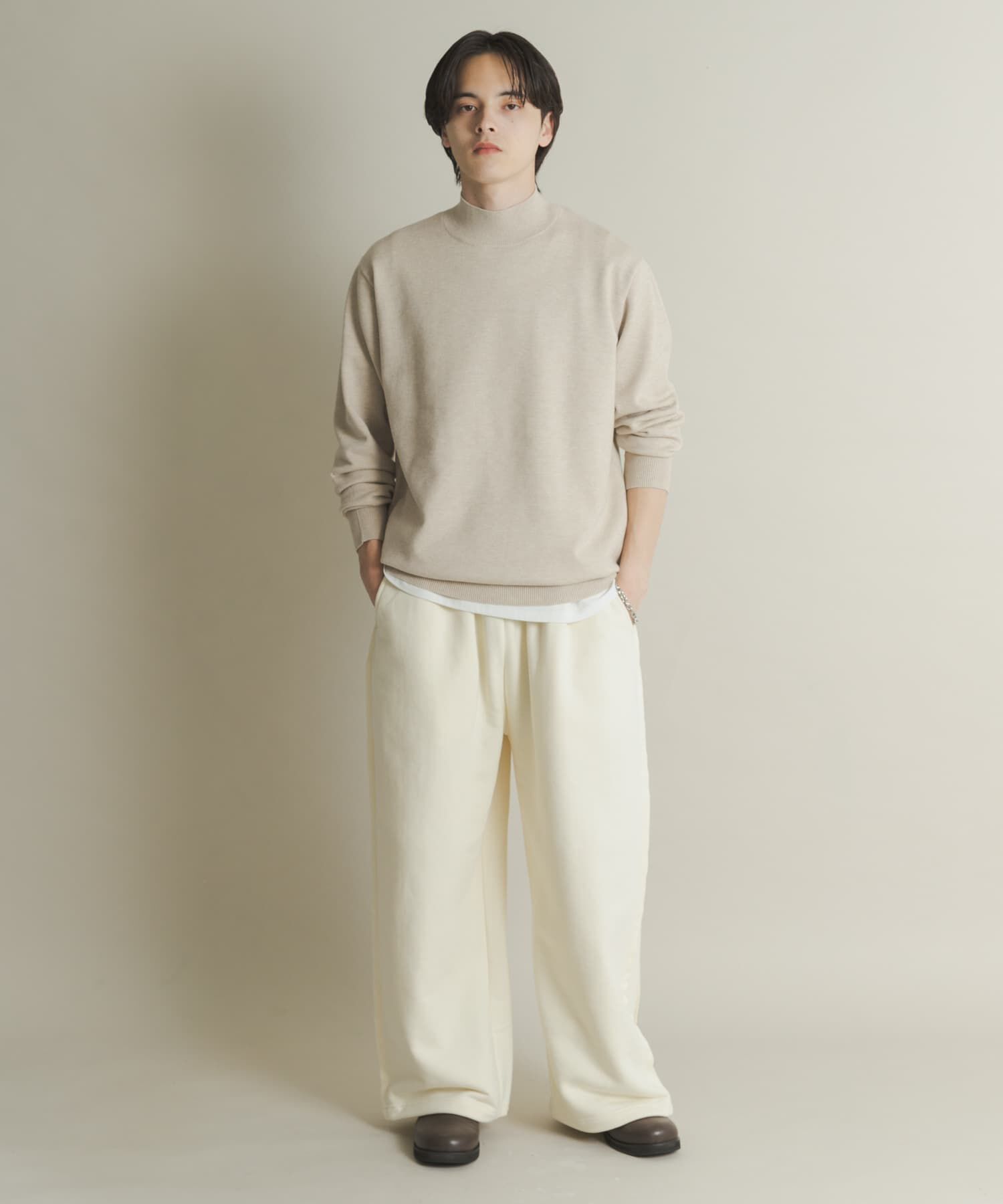 SENSE OF PLACE by URBAN RESEARCH「『一部WEB限定カラー』『洗濯可/毛玉防止』ストレッチモックネックニット」|ニット・セーター|