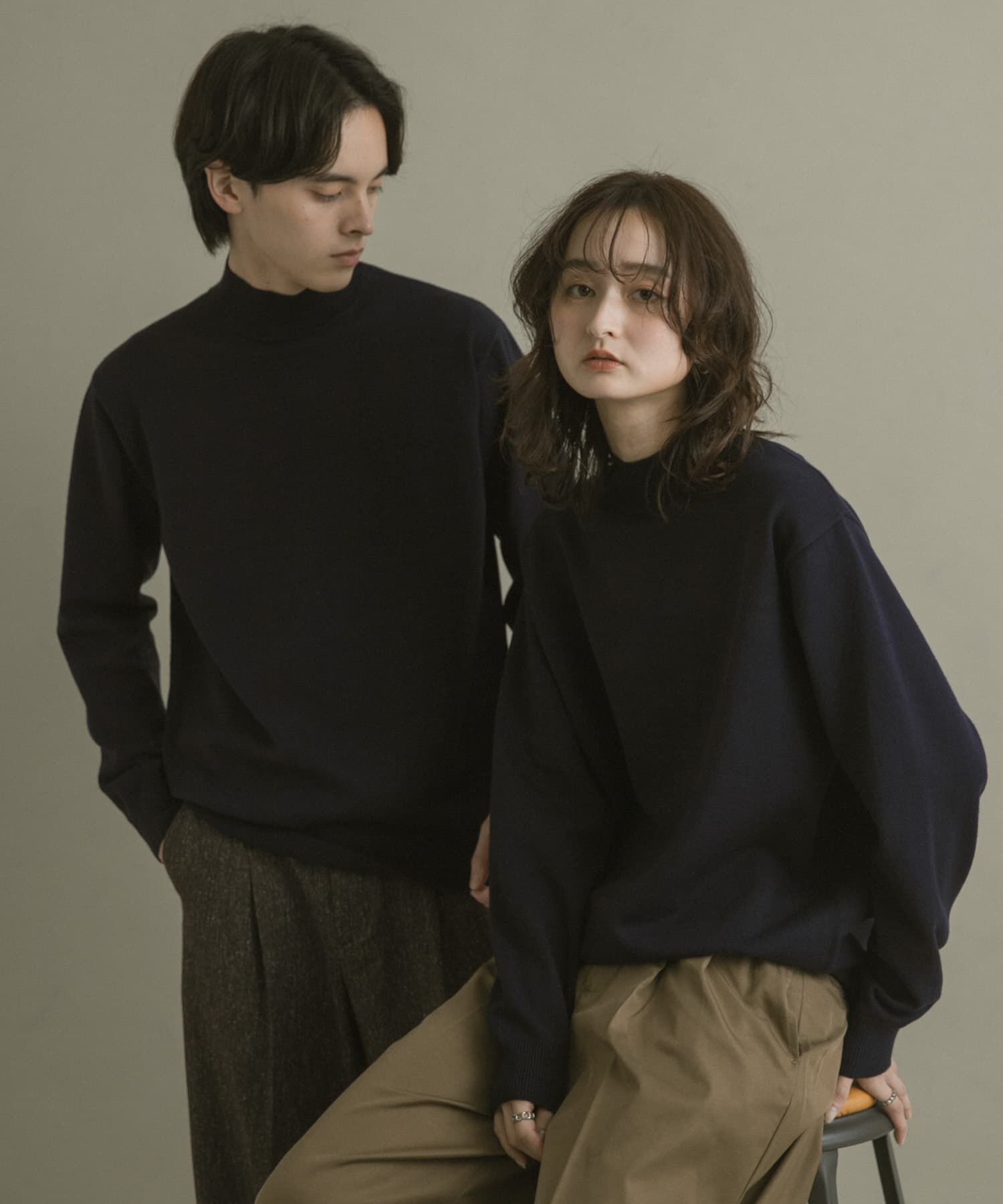 SENSE OF PLACE by URBAN RESEARCH「『一部WEB限定カラー』『洗濯可/毛玉防止』ストレッチモックネックニット」|ニット・セーター|