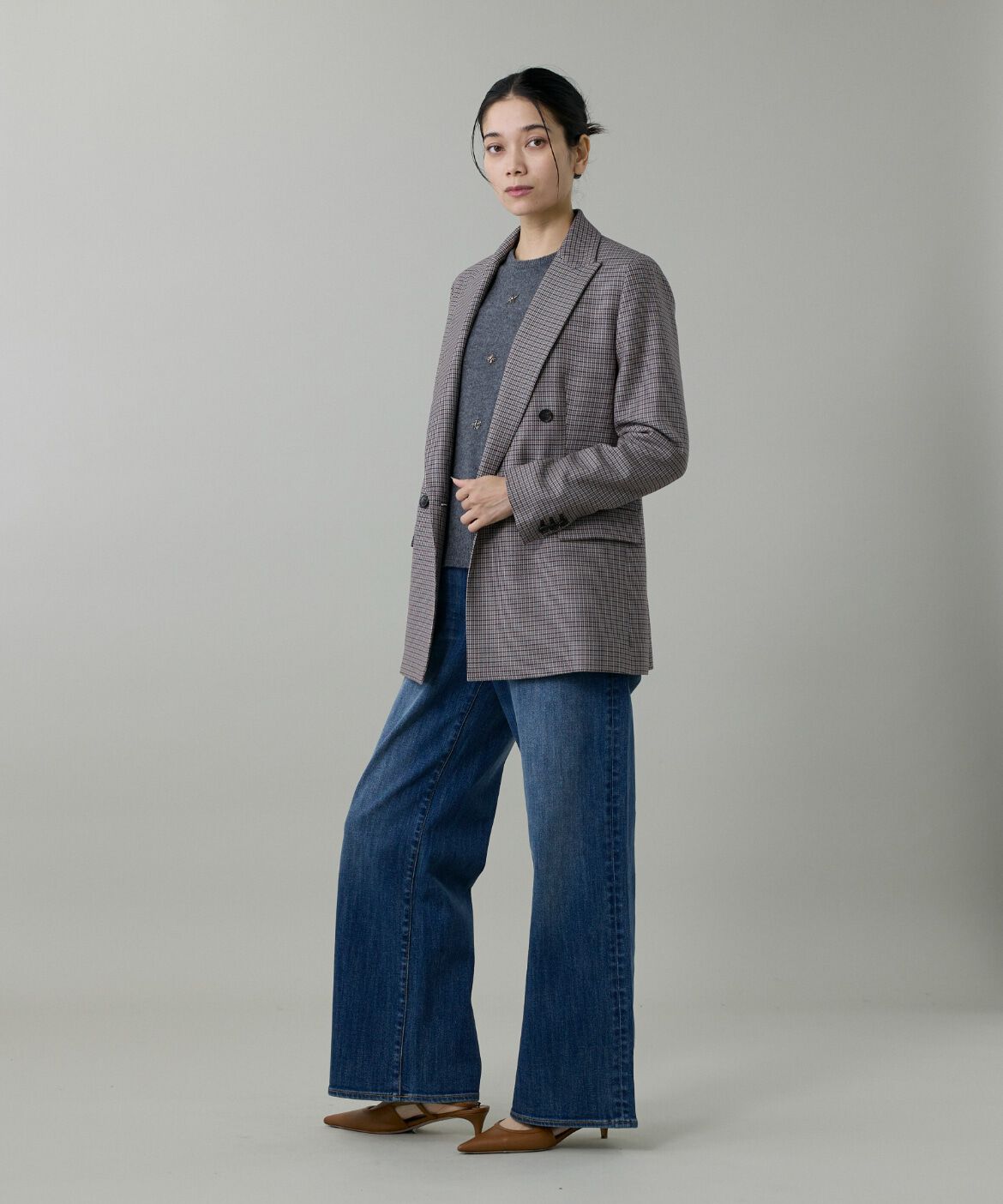 INED「クルーネックビジュー風刺繍ニット」|ニット・セーター|