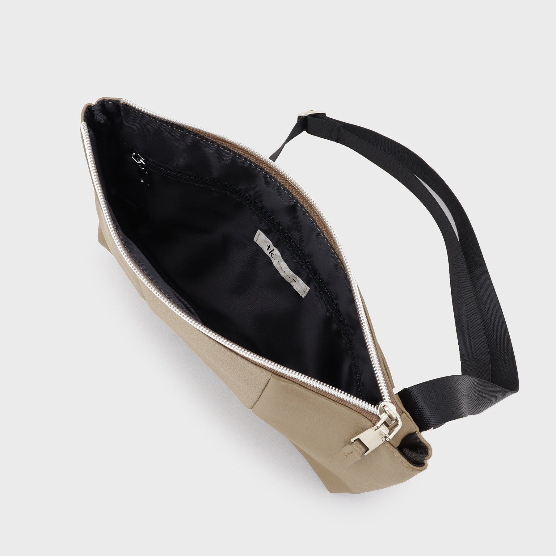 tk.TAKEO KIKUCHI「切替サコッシュショルダーバッグ」|ショルダー・メッセンジャー|