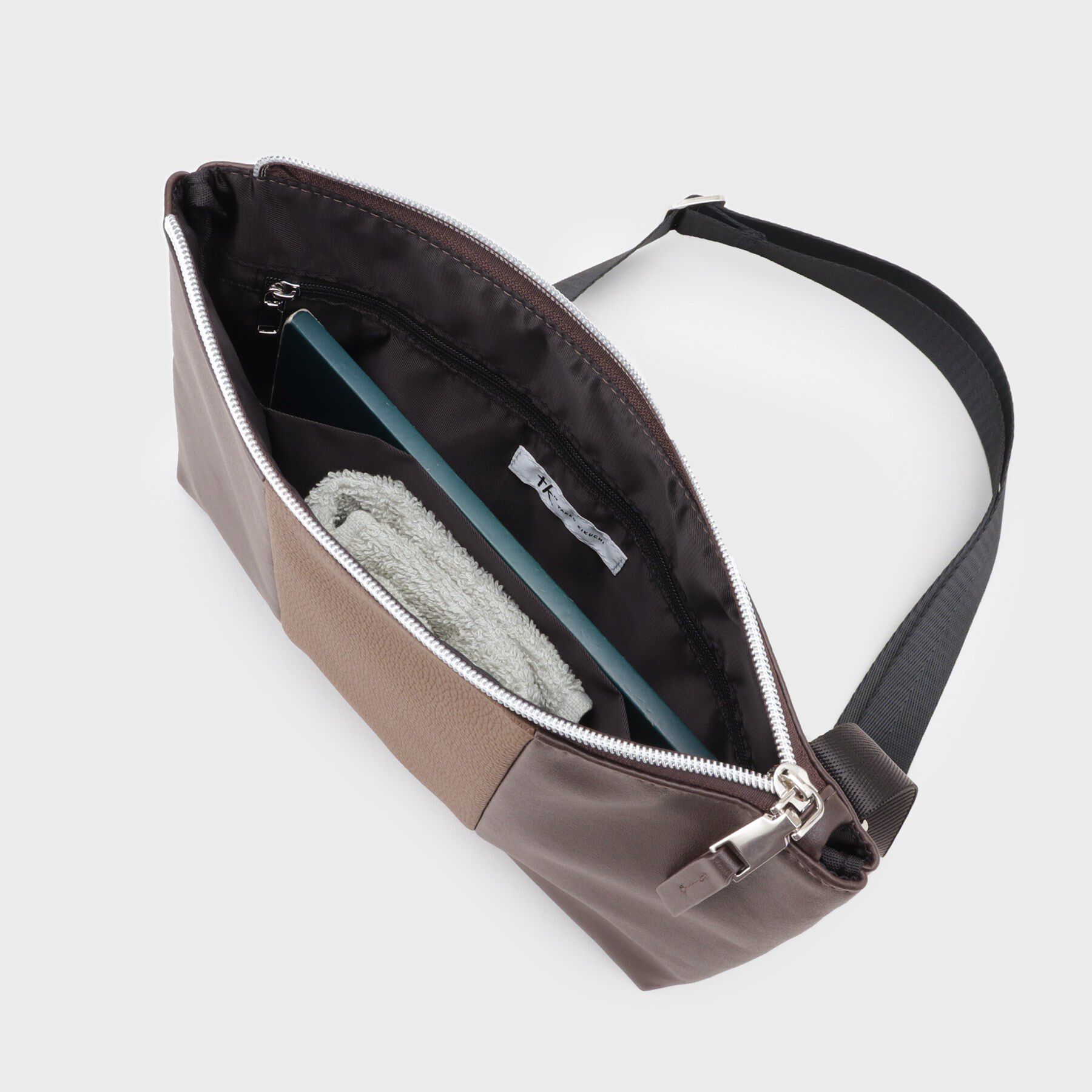 tk.TAKEO KIKUCHI「切替サコッシュショルダーバッグ」|ショルダー・メッセンジャー|