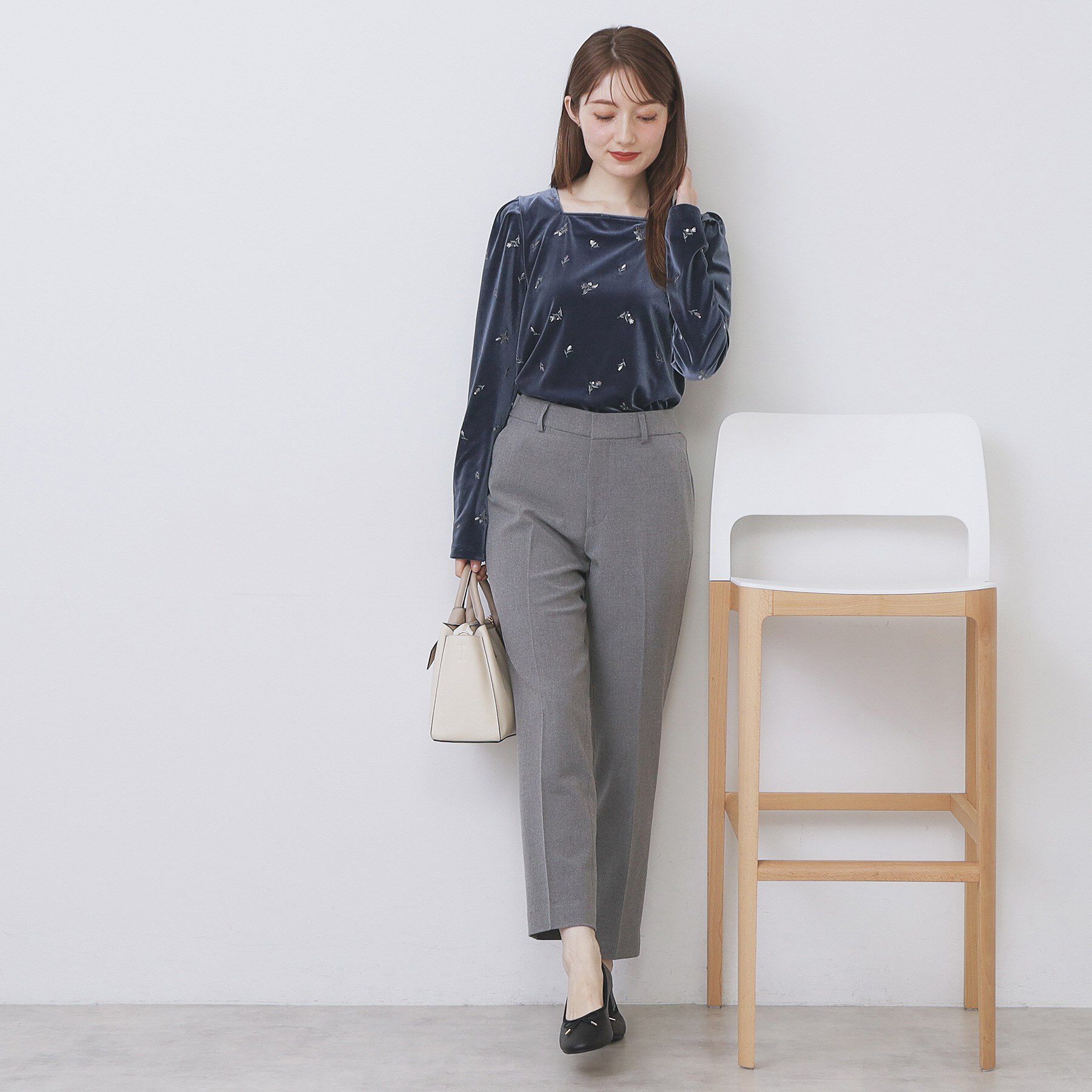 index「バックシャン小花刺繍ベロアトップス【洗濯機OK】」|Tシャツ・カットソー|