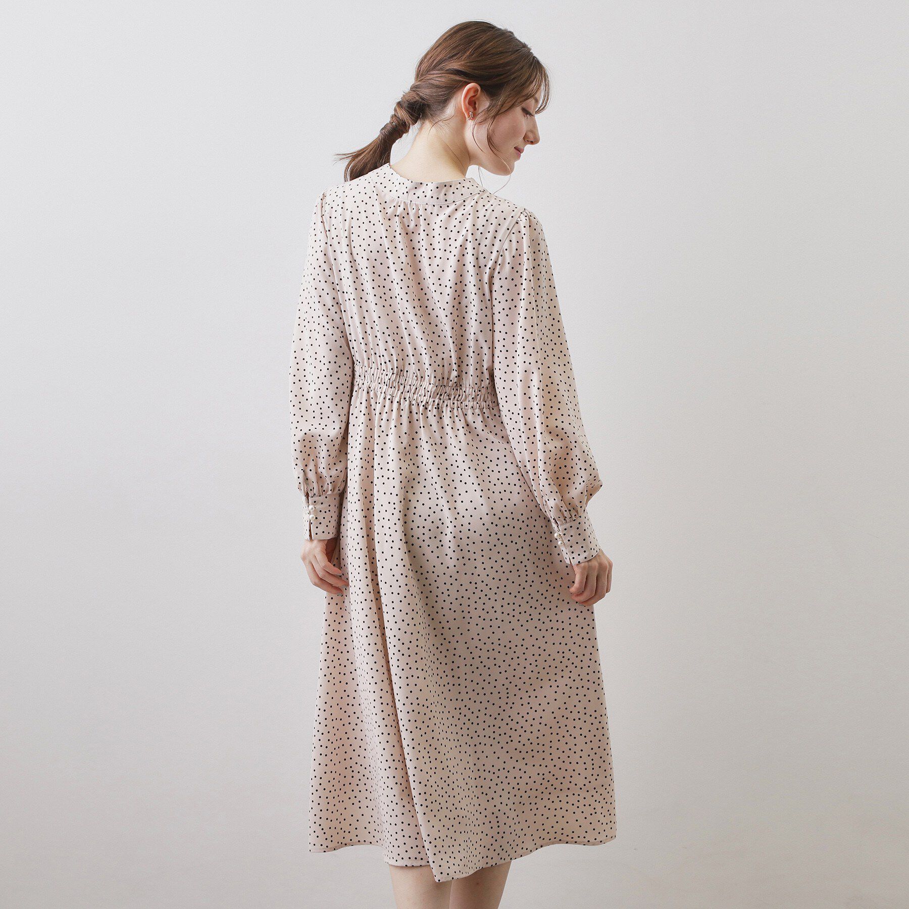 index「リボンボウタイドットワンピース【洗濯機OK/イージーアイロン/防シワ】」|ワンピース|