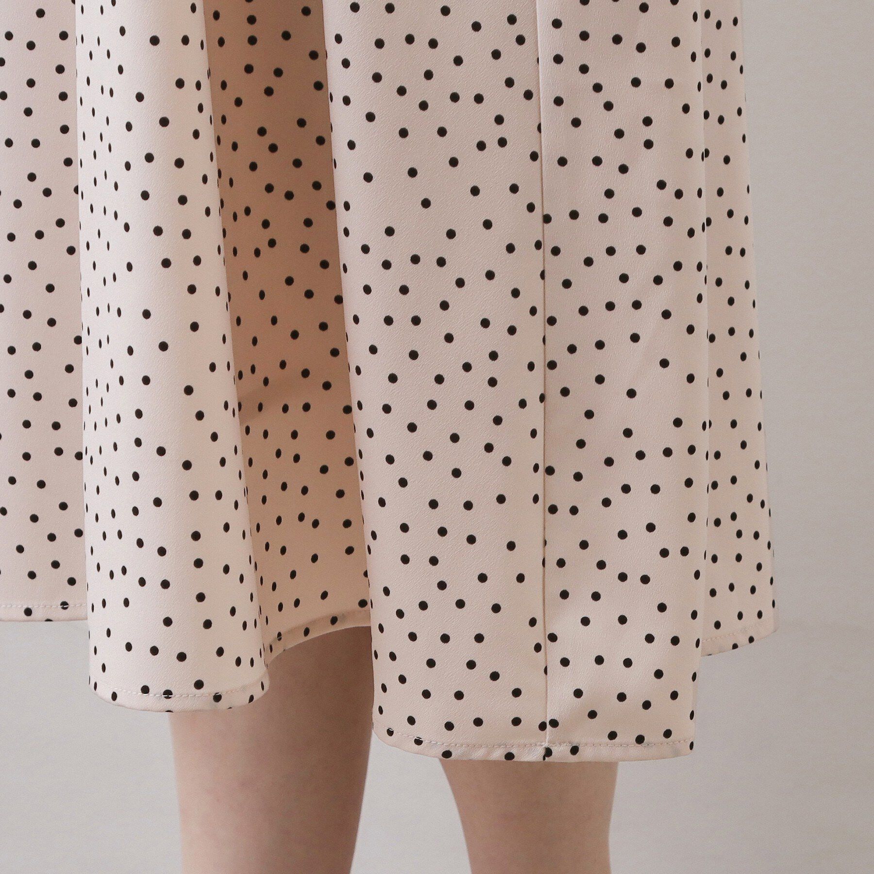 index「リボンボウタイドットワンピース【洗濯機OK/イージーアイロン/防シワ】」|ワンピース|