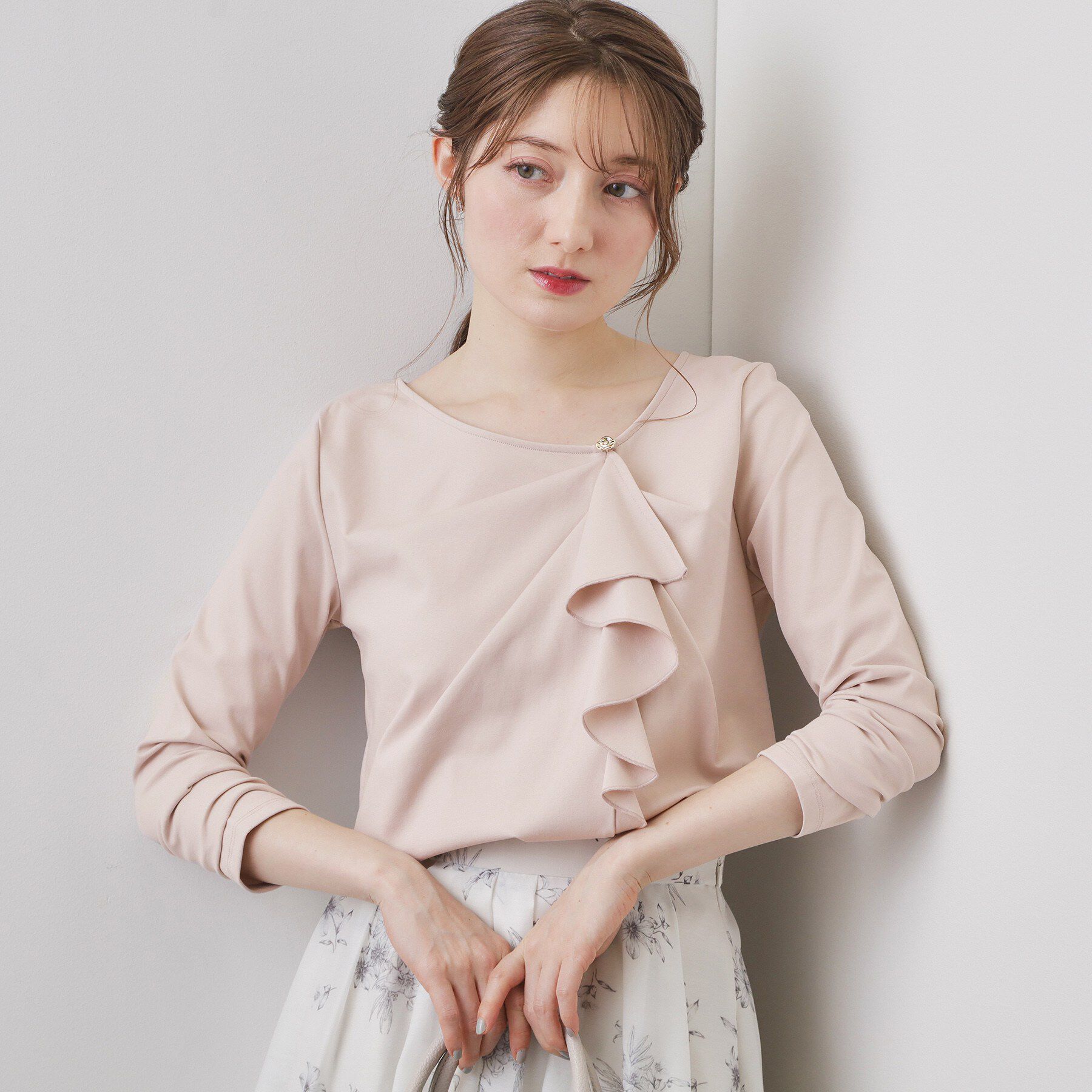 index「アシメラッフルフリルポンチトップス【洗濯機OK】」|Tシャツ・カットソー|