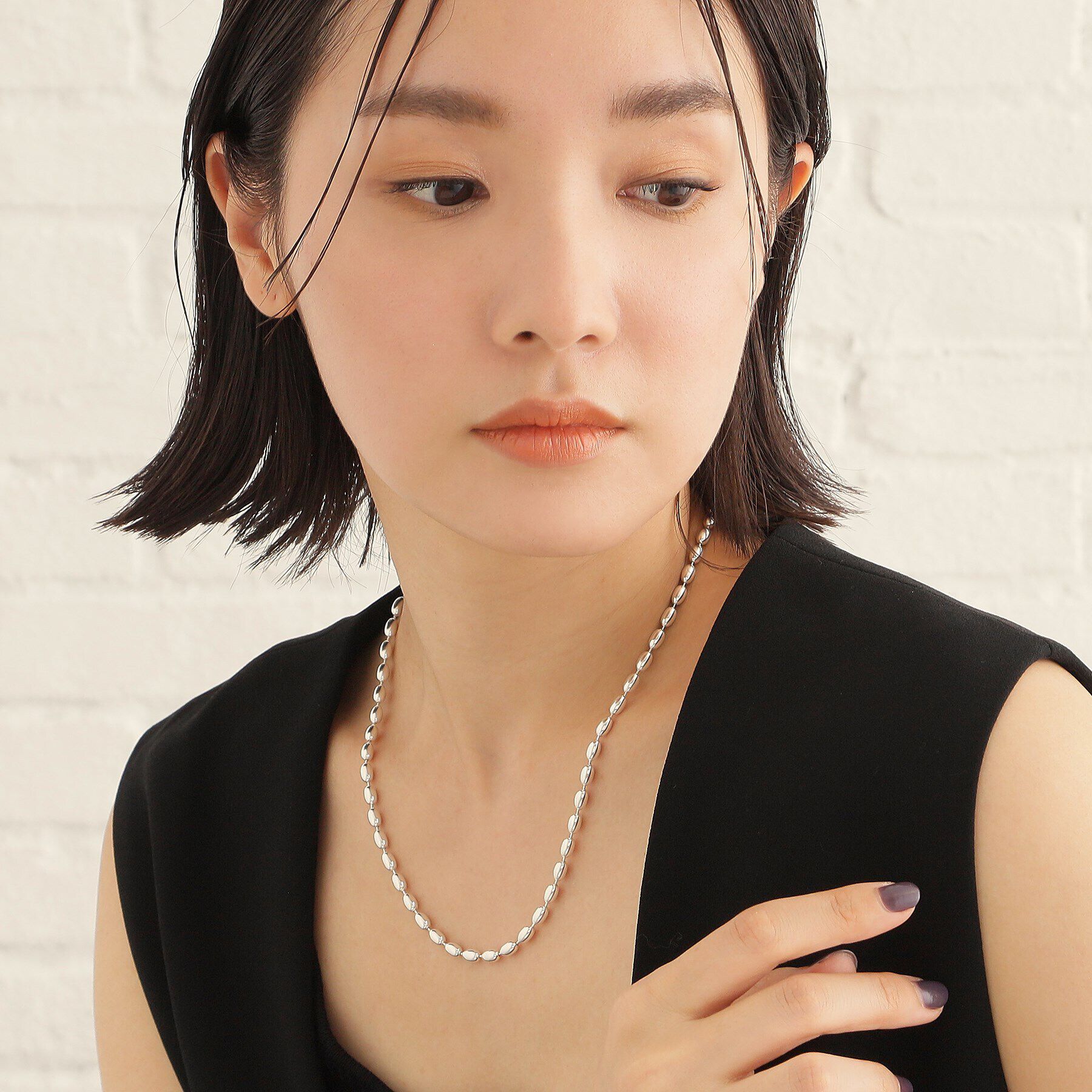 COCOSHNIK ONKITSCH「シルバー デザインチェーン オーバルボールL ネックレス」|ネックレス|