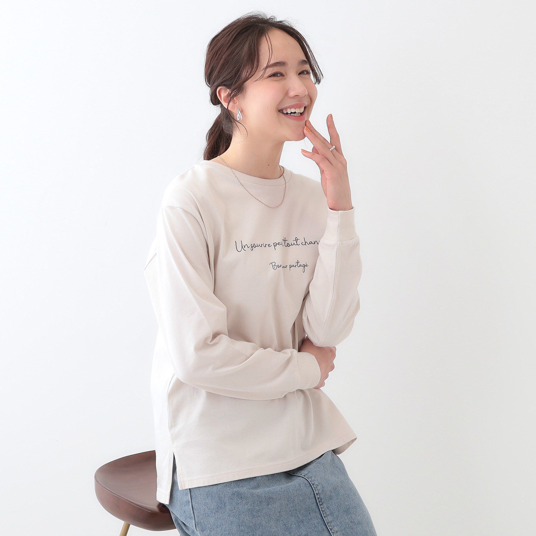 SHOO･LA･RUE「【洗える/S-LL】一枚でもレイヤードでも グラフィック長袖Tシャツ」|Tシャツ・カットソー|