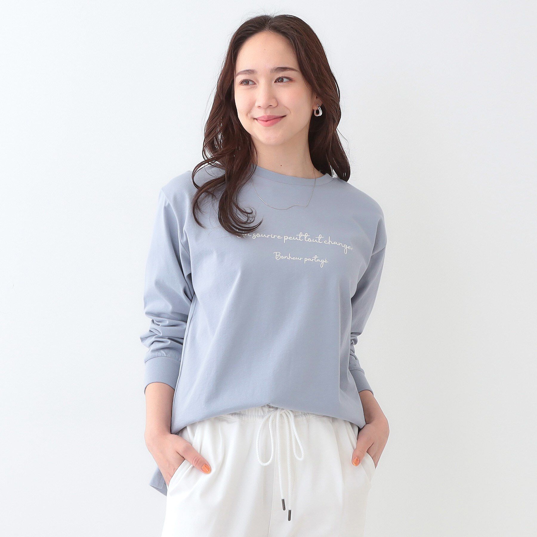 SHOO･LA･RUE「【洗える/S-LL】一枚でもレイヤードでも グラフィック長袖Tシャツ」|Tシャツ・カットソー|