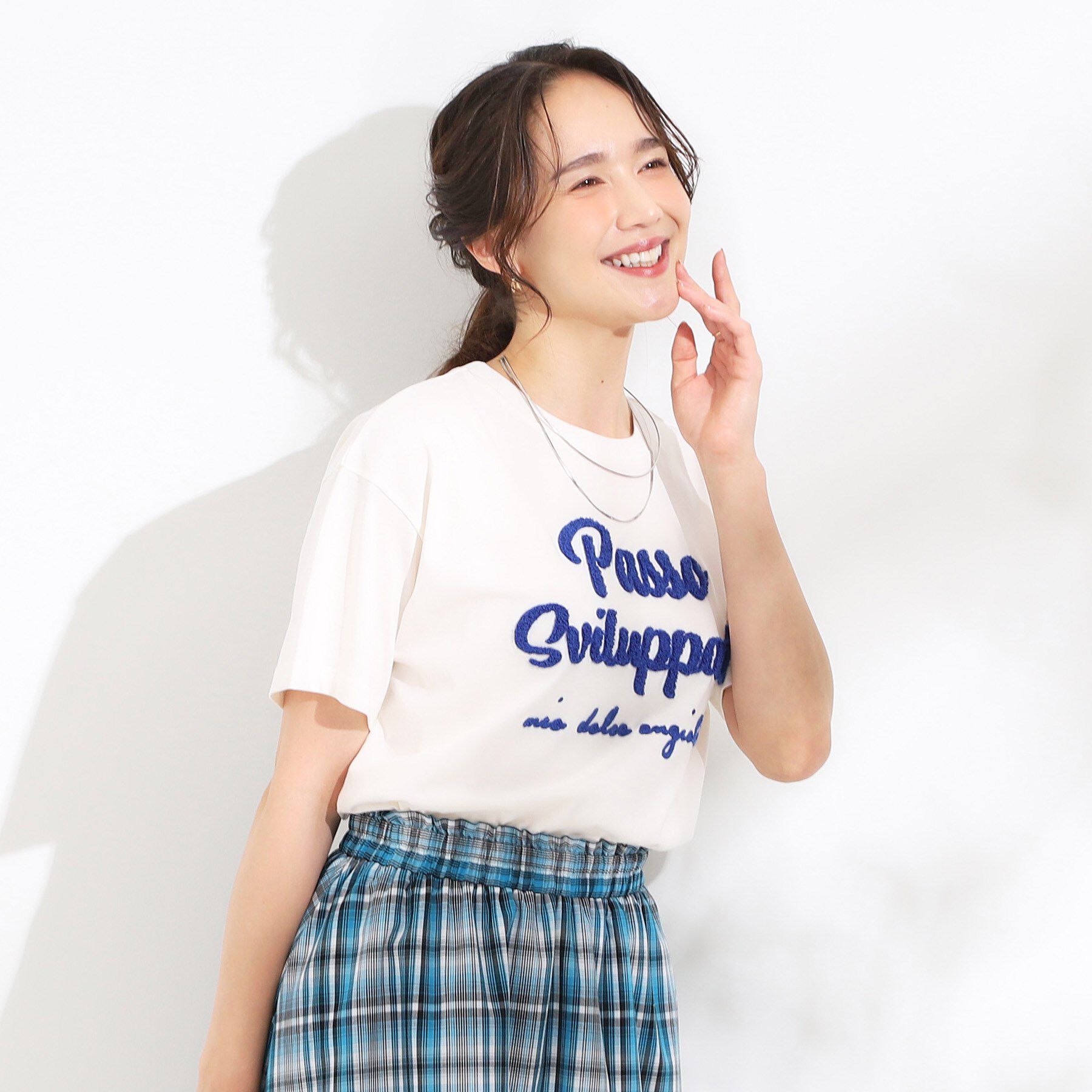 SHOO･LA･RUE「【ひんやり/S-LL】サガラ刺繍ロゴTシャツ」|Tシャツ・カットソー|