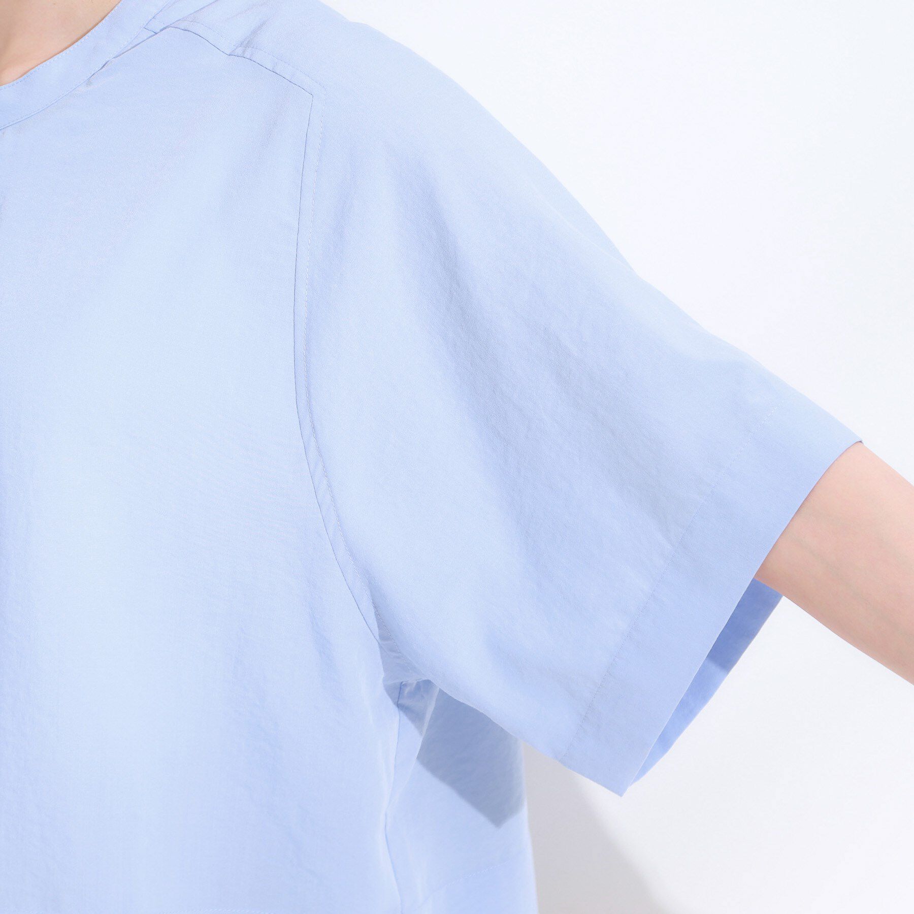 SHOO･LA･RUE「【洗濯後しわになりにくい/UV/吸水速乾】大人きれいな バンドカラーシャツ」|シャツ・ブラウス|