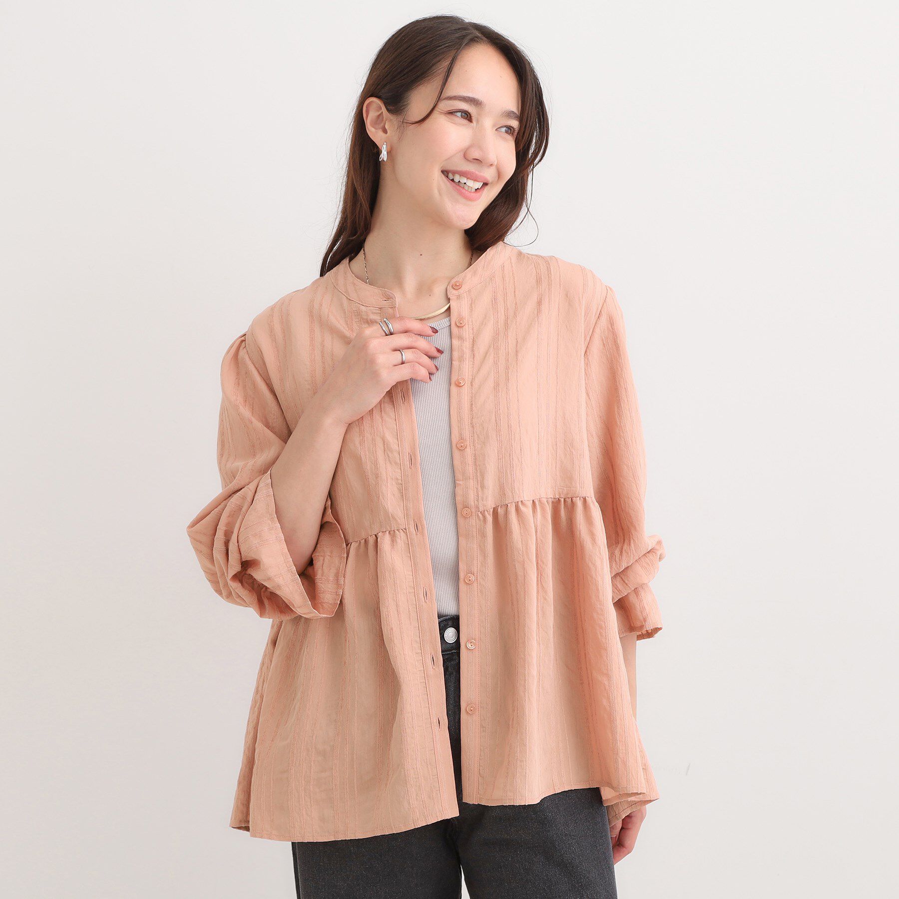 SHOO･LA･RUE「【S-LL】大人フェミニン ペプラム風フリルブラウス」|シャツ・ブラウス|