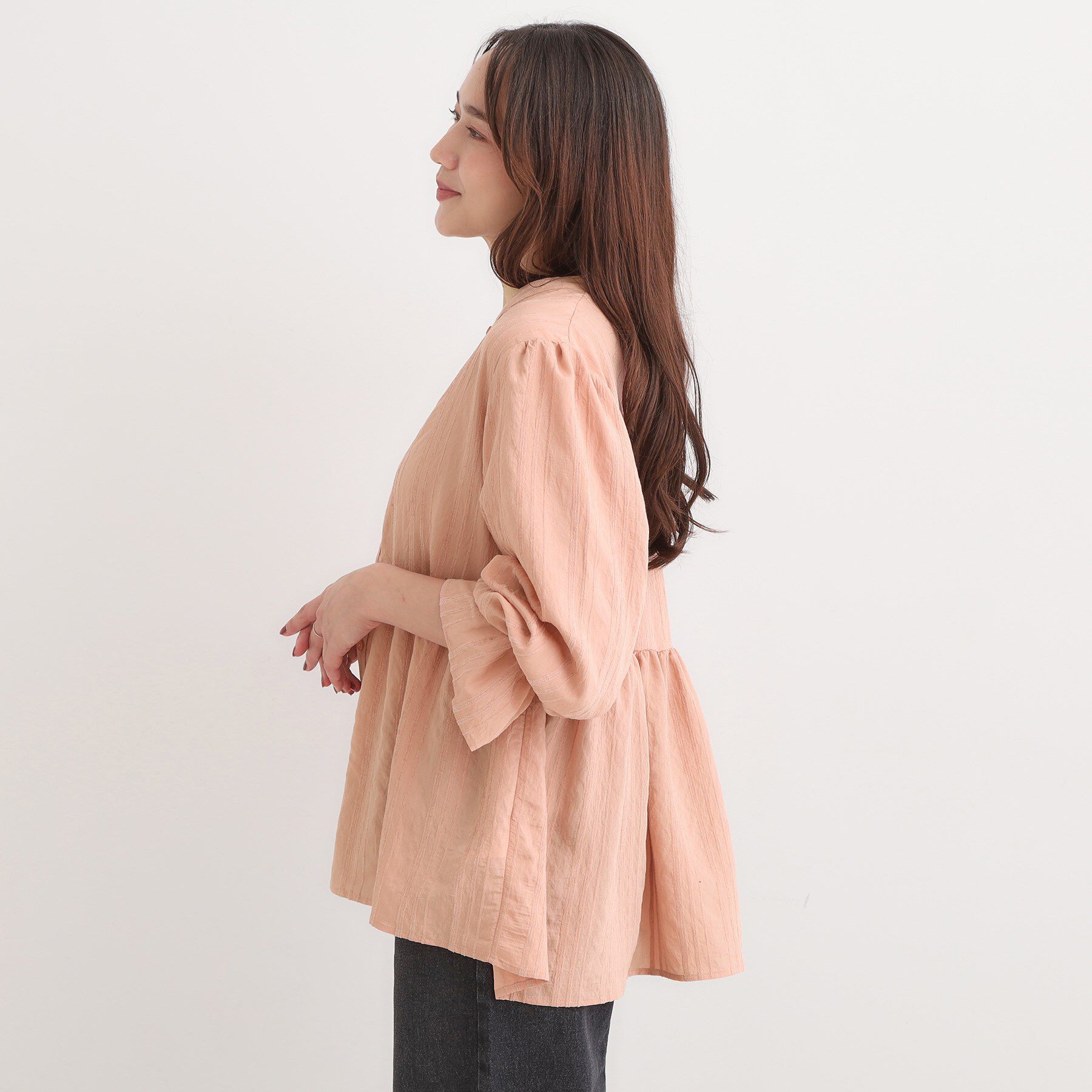 SHOO･LA･RUE「【S-LL】大人フェミニン ペプラム風フリルブラウス」|シャツ・ブラウス|