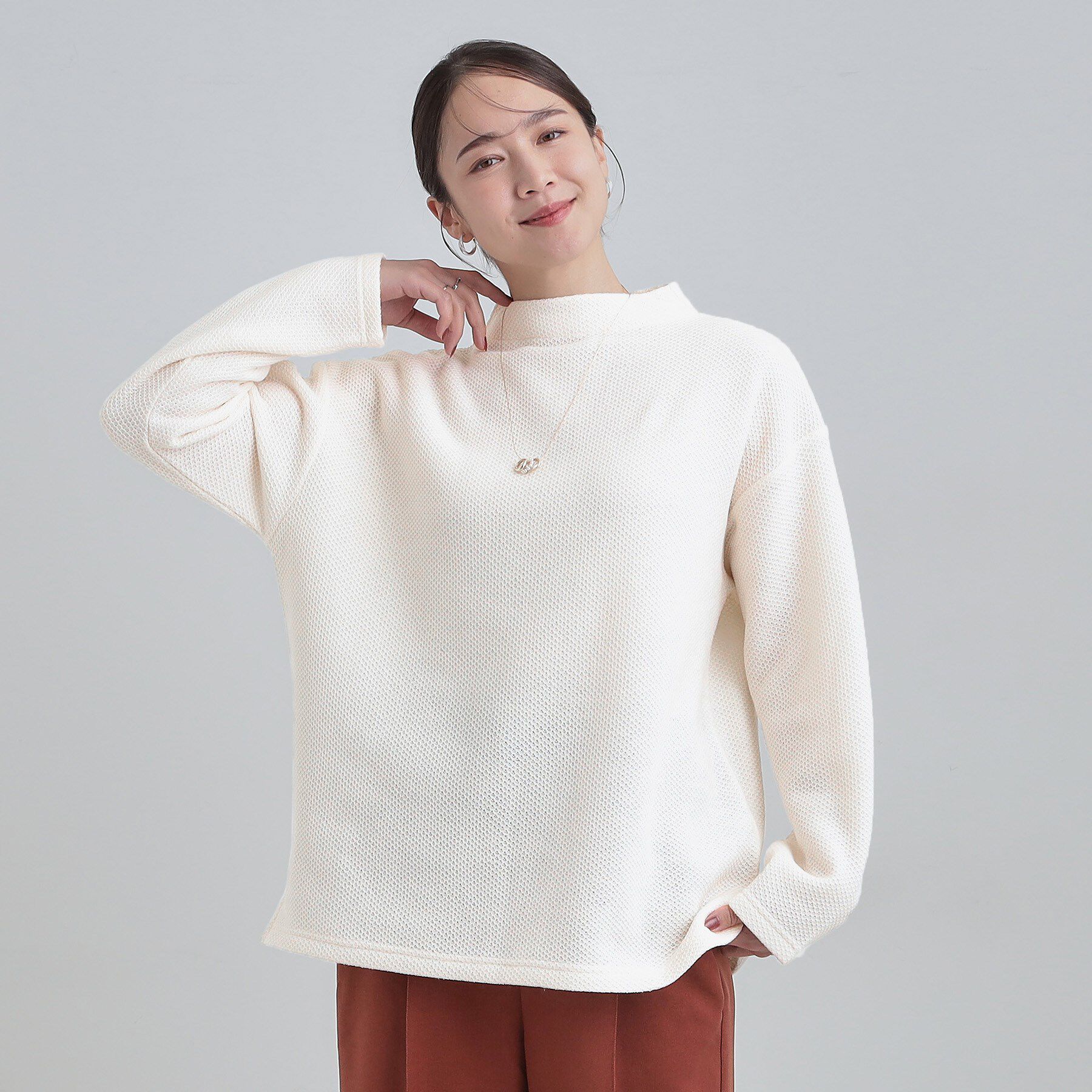 SHOO･LA･RUE「【あったか/洗濯機可/S-LL】インせず着られる モックネック ニットソートップス」|Tシャツ・カットソー|