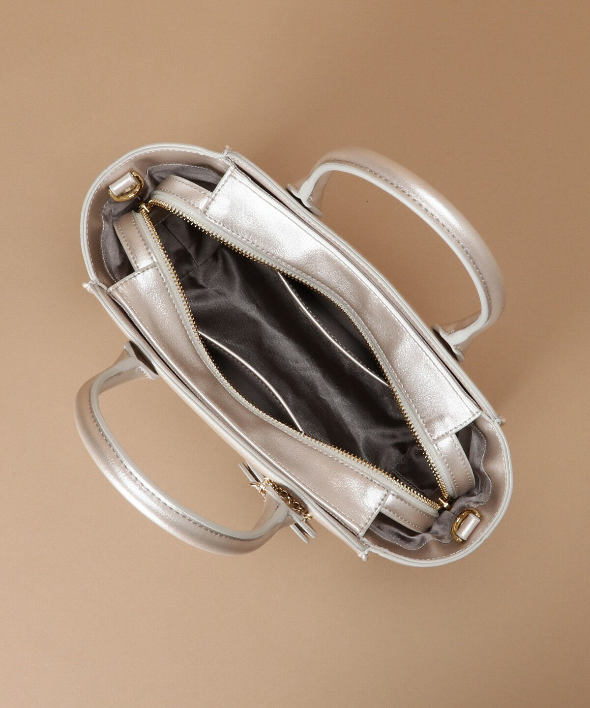 Samantha Thavasa「ミラーチャーム付きハンドバッグ」|ハンドバッグ|