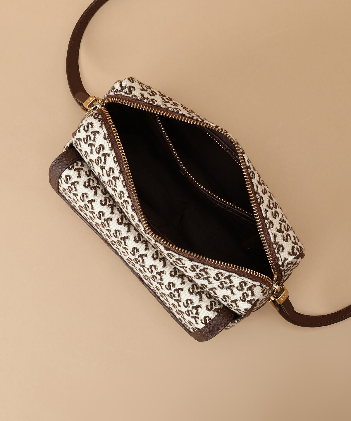 Samantha Thavasa「ST Jacquard シルエット ショルダーバッグ」|ショルダー・メッセンジャー|