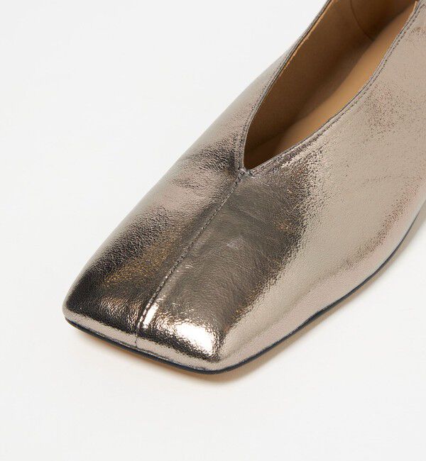 ODETTE E ODILE「オブリークスクエアトゥフラット15&darr;&uarr;」|パンプス|