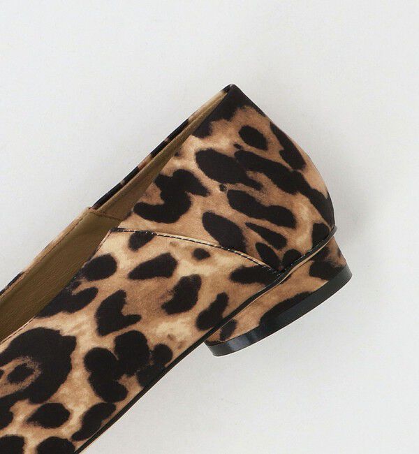 ODETTE E ODILE「オブリークスクエアトゥ フラット15&uarr;」|パンプス|