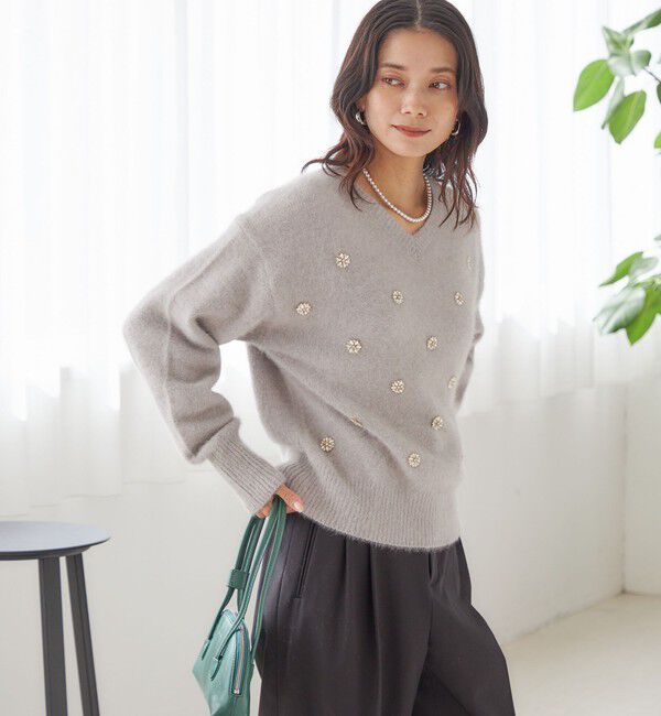 SHIPS for women「〈手洗い可能〉フォックス ビジュー Vネック ニット」|ニット・セーター|