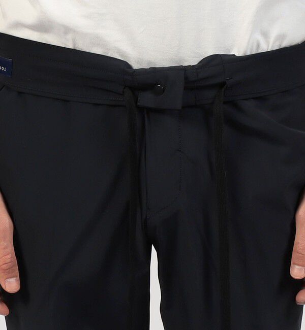 TOMORROWLAND MENS「ナイロンポリウレタン ノープリーツスリムパンツ」|スラックス|