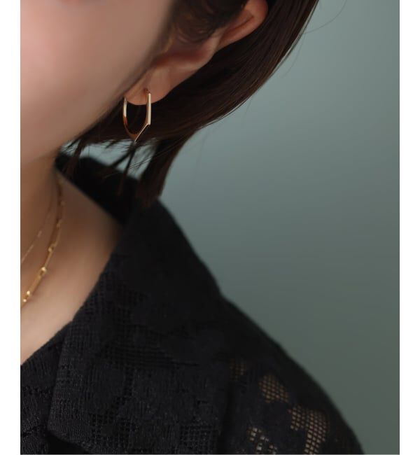 Lilas by Spick&Span「arrowライン ピアス K10(両耳)」|ピアス|