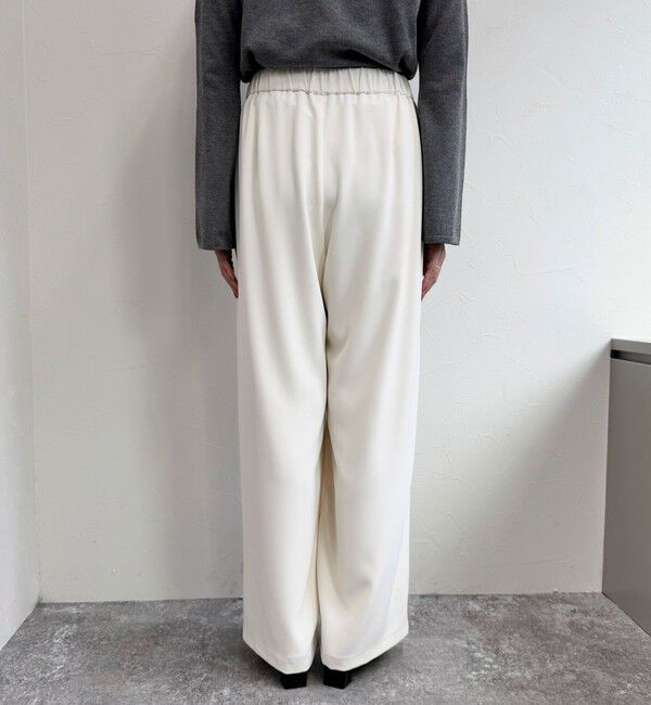 fredy emue「【累計販売数4万本突破！】とろみツイルストレートイージーパンツ」|チノ|