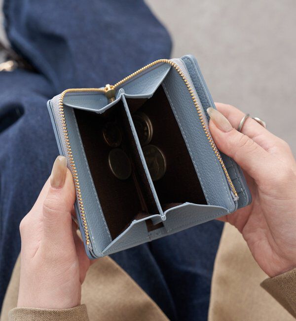  「エンボスモノグラムハーフウォレット」|財布|