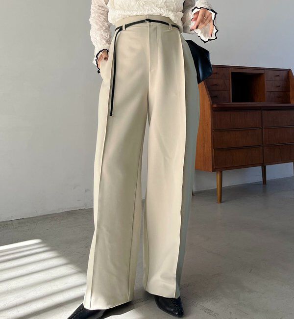  「【低身長サイズあり】カーブタックベルト付パンツ」|チノ|