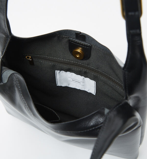 collex「【WEB限定】【BEAURE/ヴュレ】カウレザー トライアングル トートバッグ」|ショルダー・メッセンジャー|