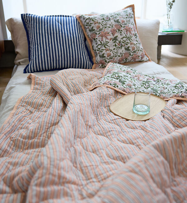 collex「ブロックプリント キルトブランケット 140&times;200」|ブランケット|