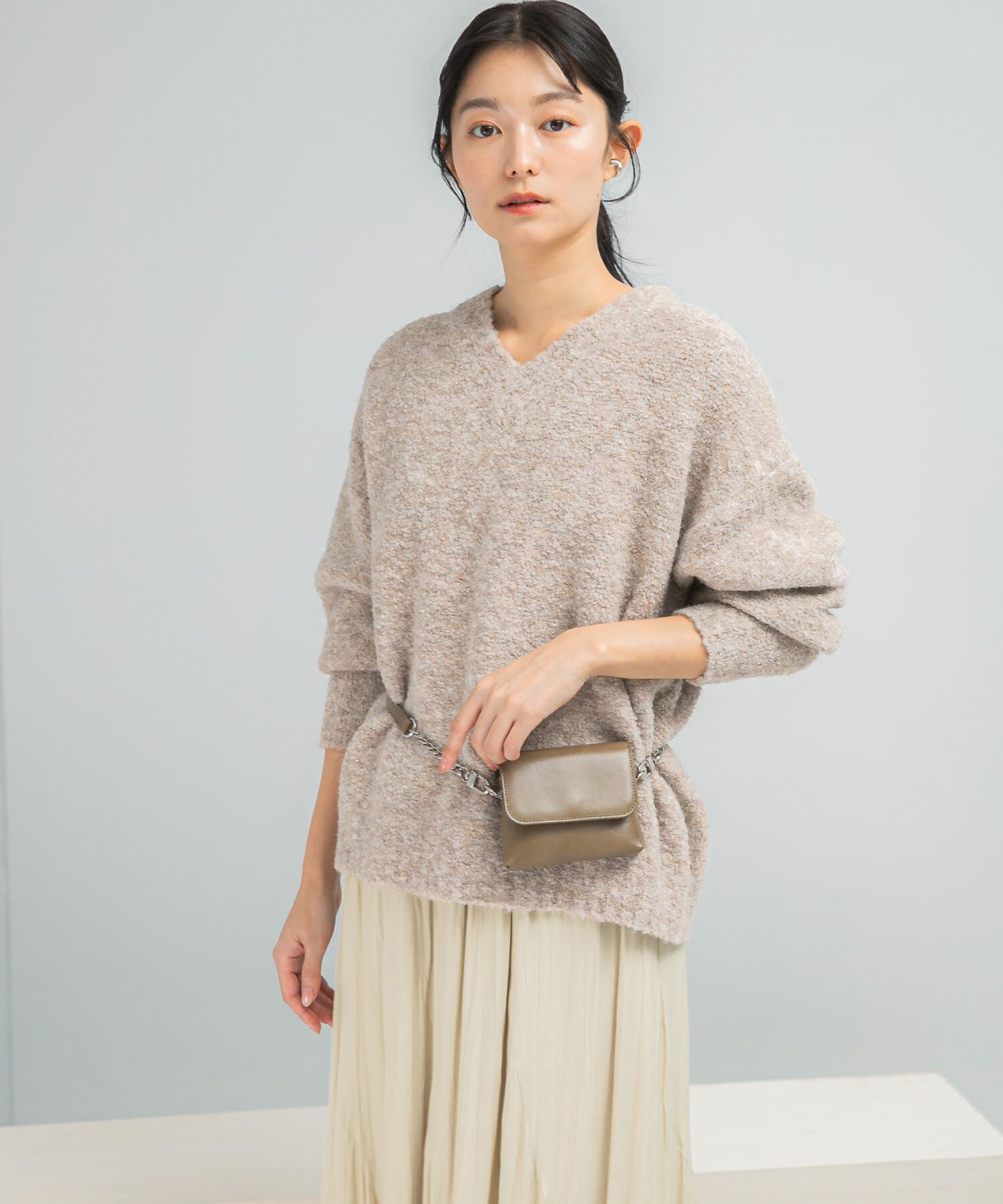 URBAN RESEARCH ROSSO「『WEB限定』Vネックカーブスリーブニット」|ニット・セーター|