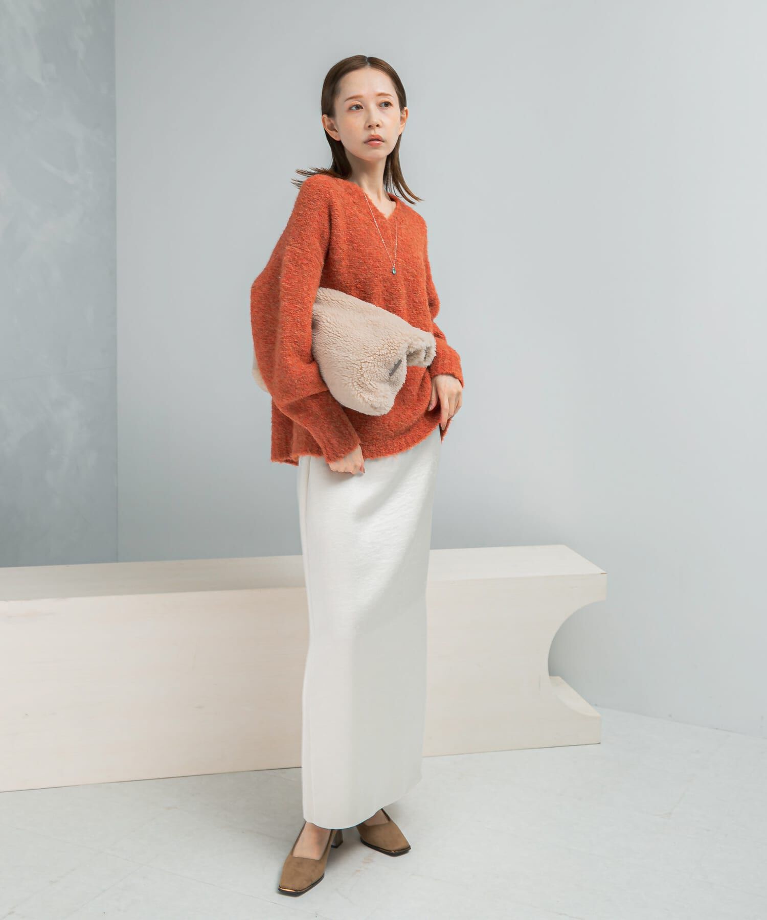 URBAN RESEARCH ROSSO「『WEB限定』Vネックカーブスリーブニット」|ニット・セーター|