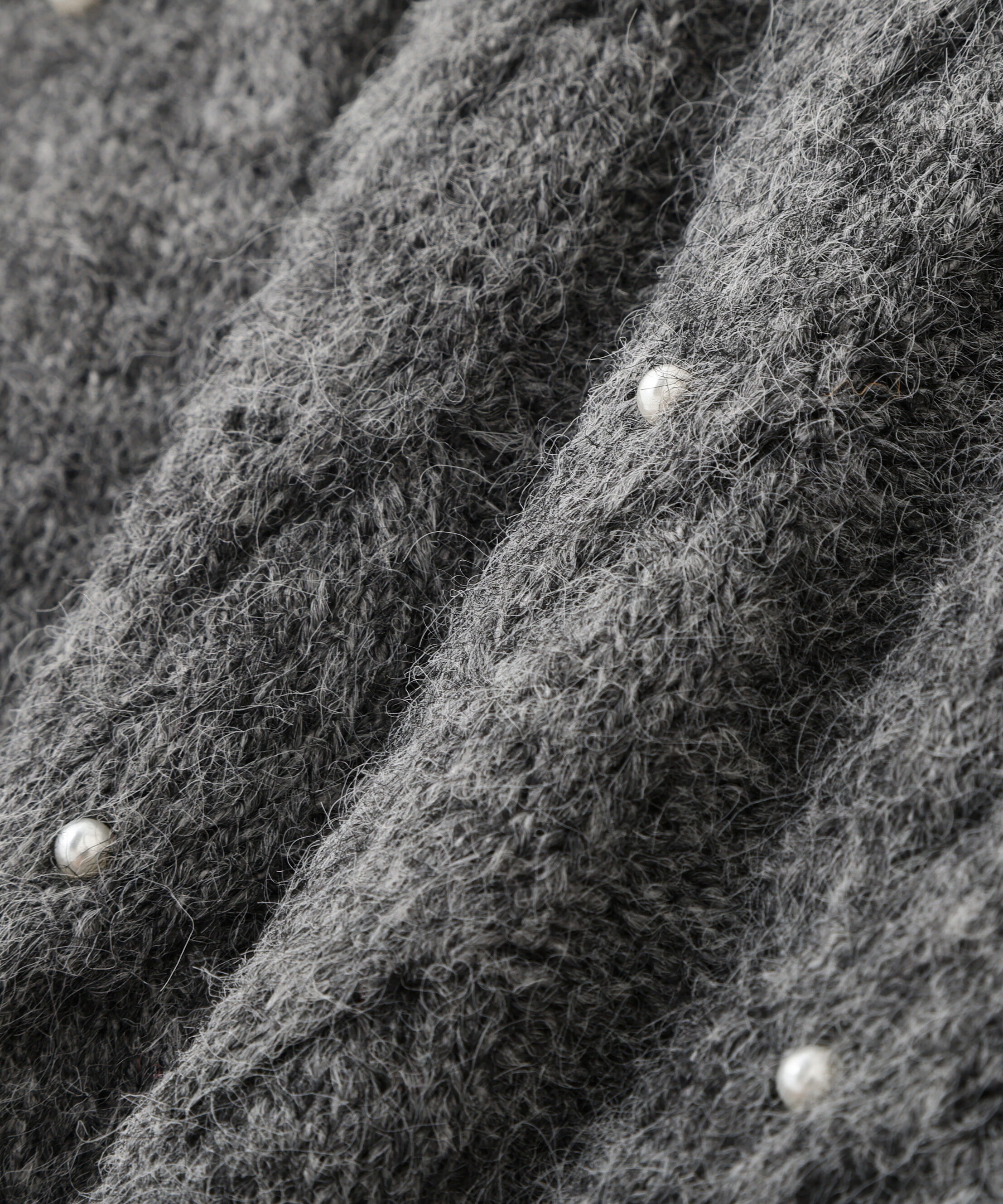  「パール付きケーブルショート丈ニット」|ニット・セーター|