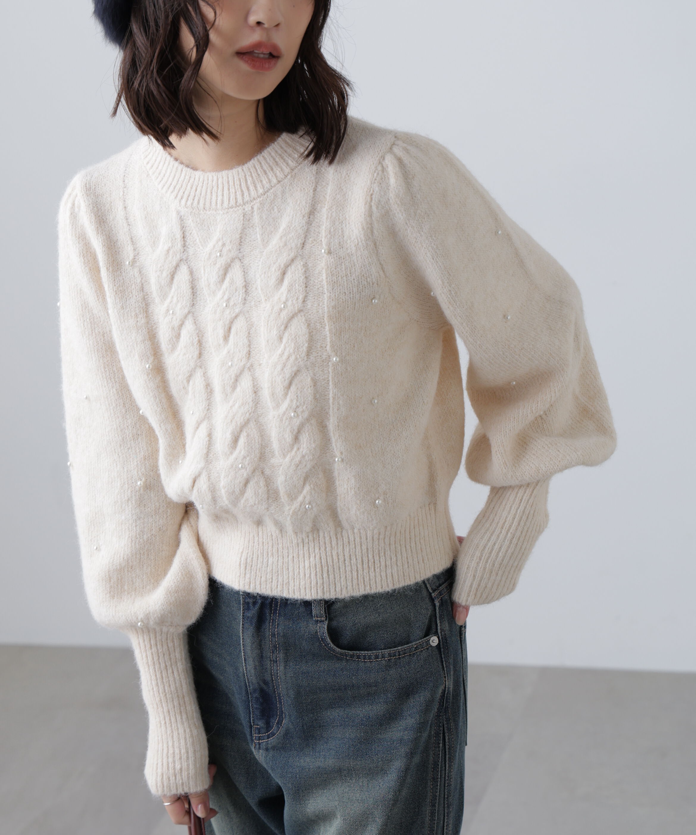  「パール付きケーブルショート丈ニット」|ニット・セーター|