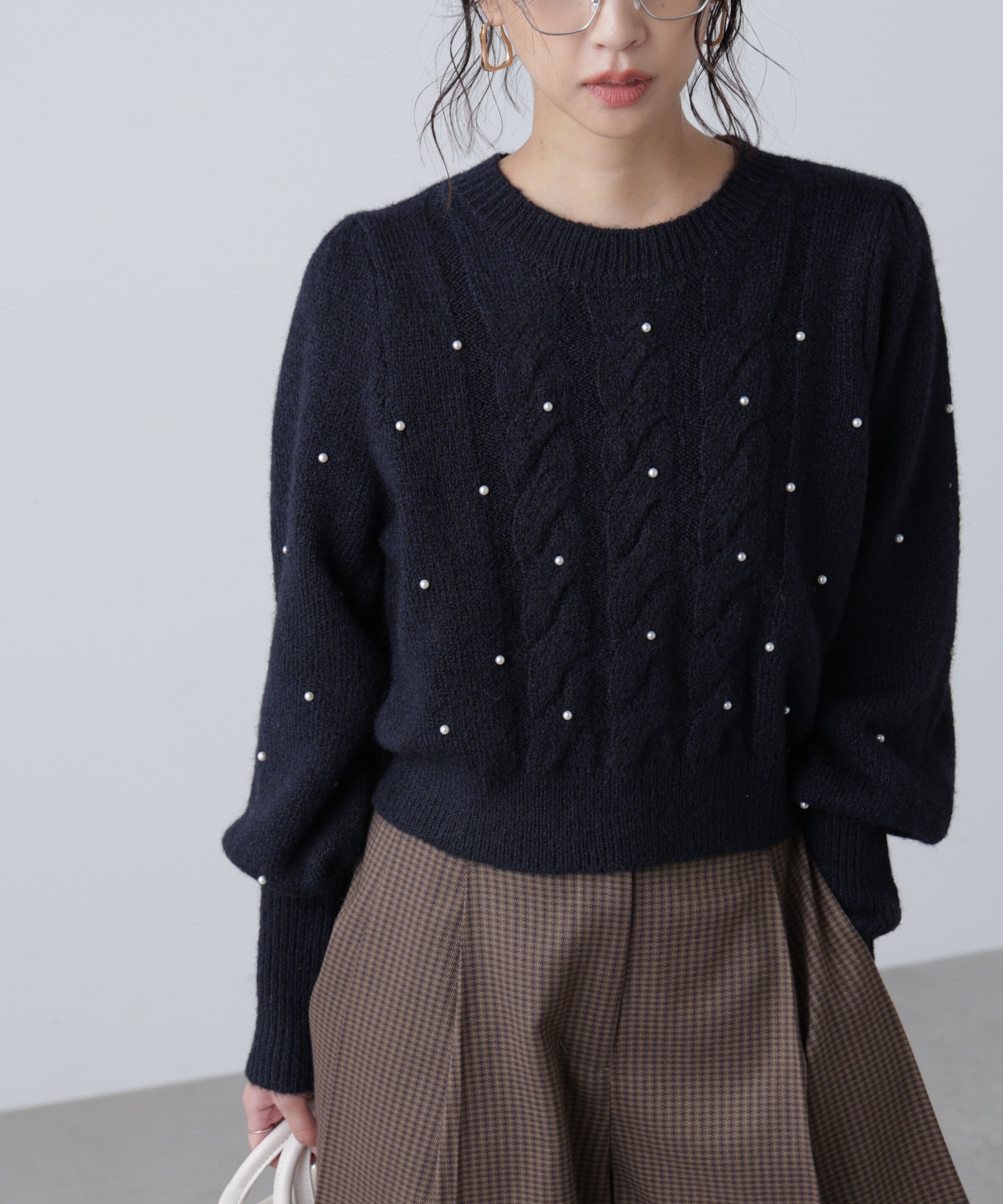  「パール付きケーブルショート丈ニット」|ニット・セーター|