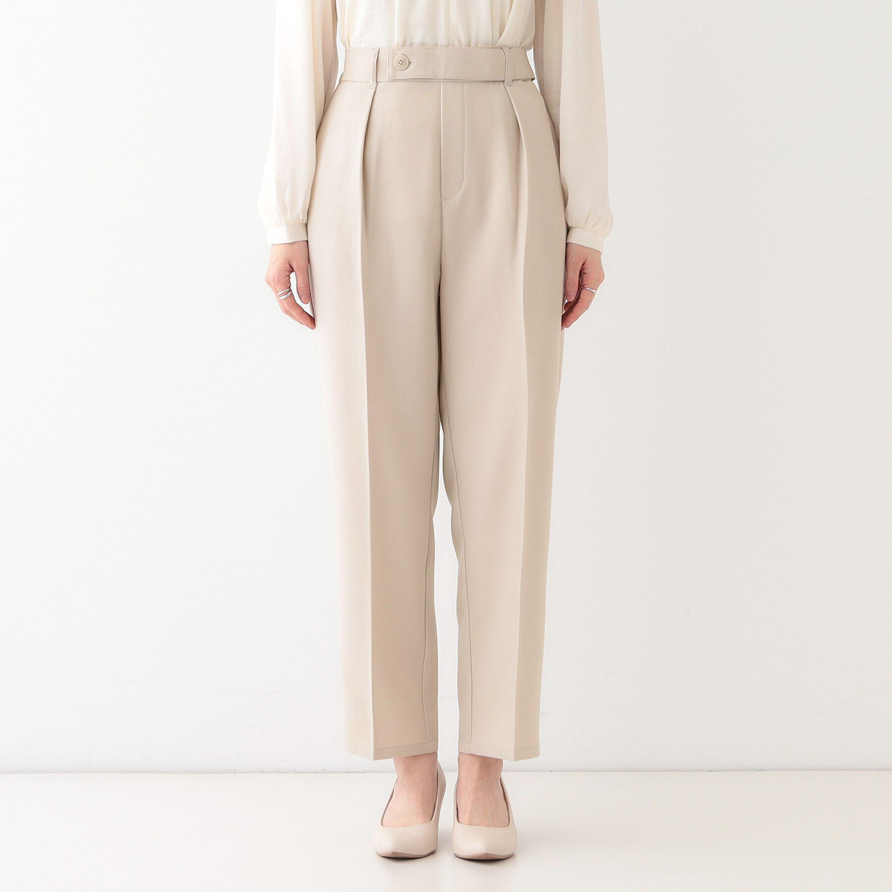 SHOO･LA･RUE「【S-LL】オフィスシーンでも活躍 タックテーパードパンツ」|その他|