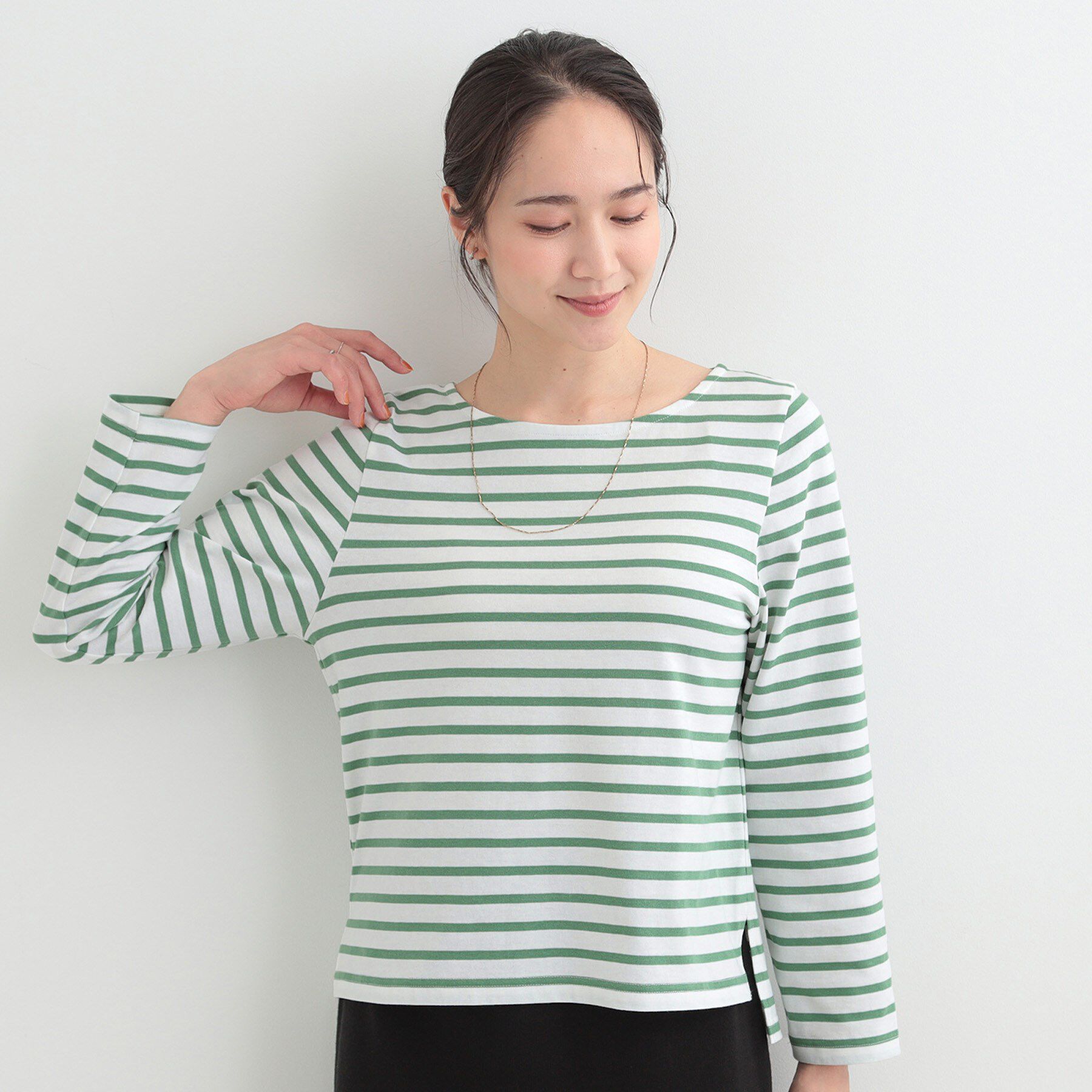 SHOO･LA･RUE「【S-LL/洗濯機可】着こなしいろいろ 首元すっきりボートネック ボーダーロンT」|Tシャツ・カットソー|