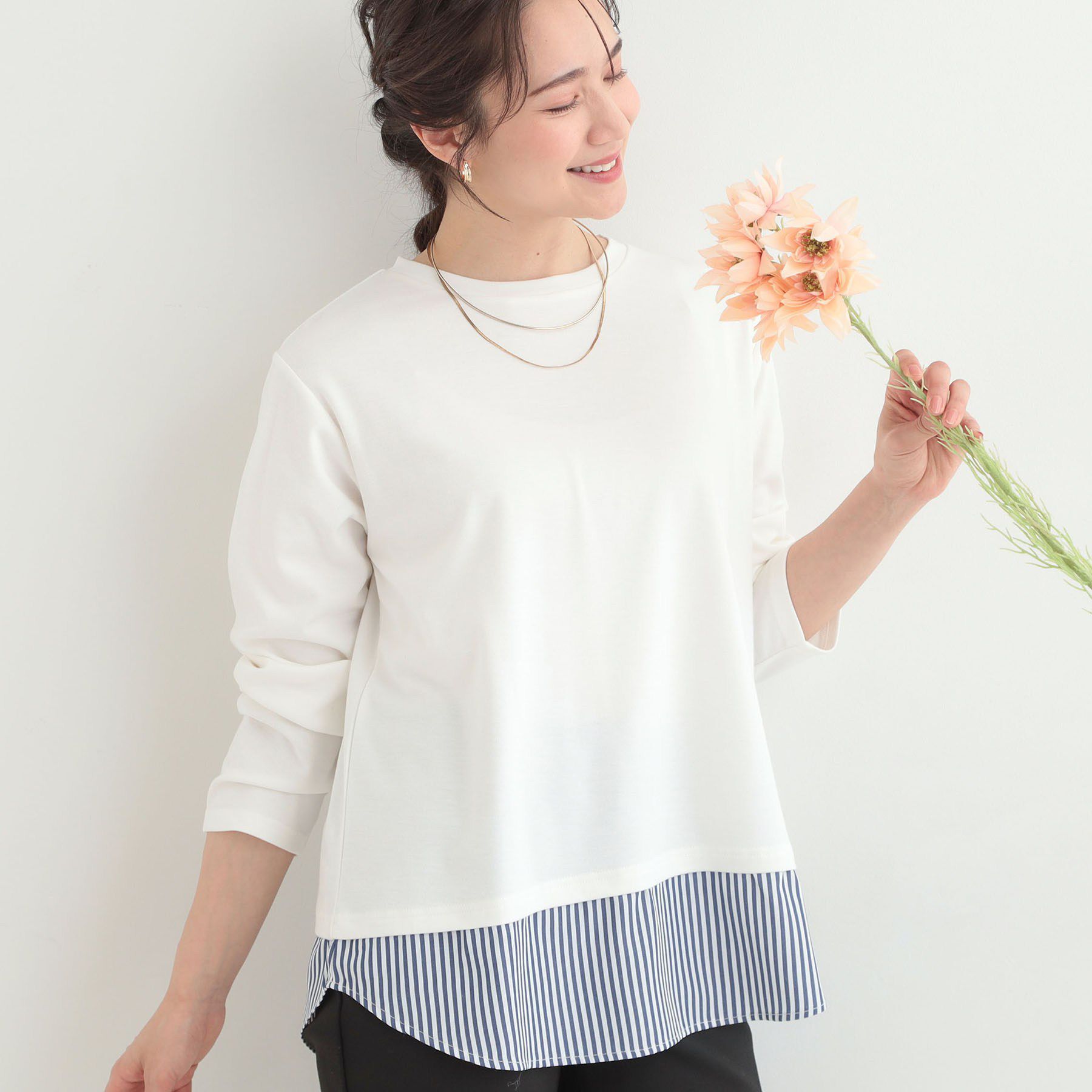 SHOO･LA･RUE「レイヤードスタイルにおすすめ 裾切り替え スムースロンT」|Tシャツ・カットソー|ホワイト(301)