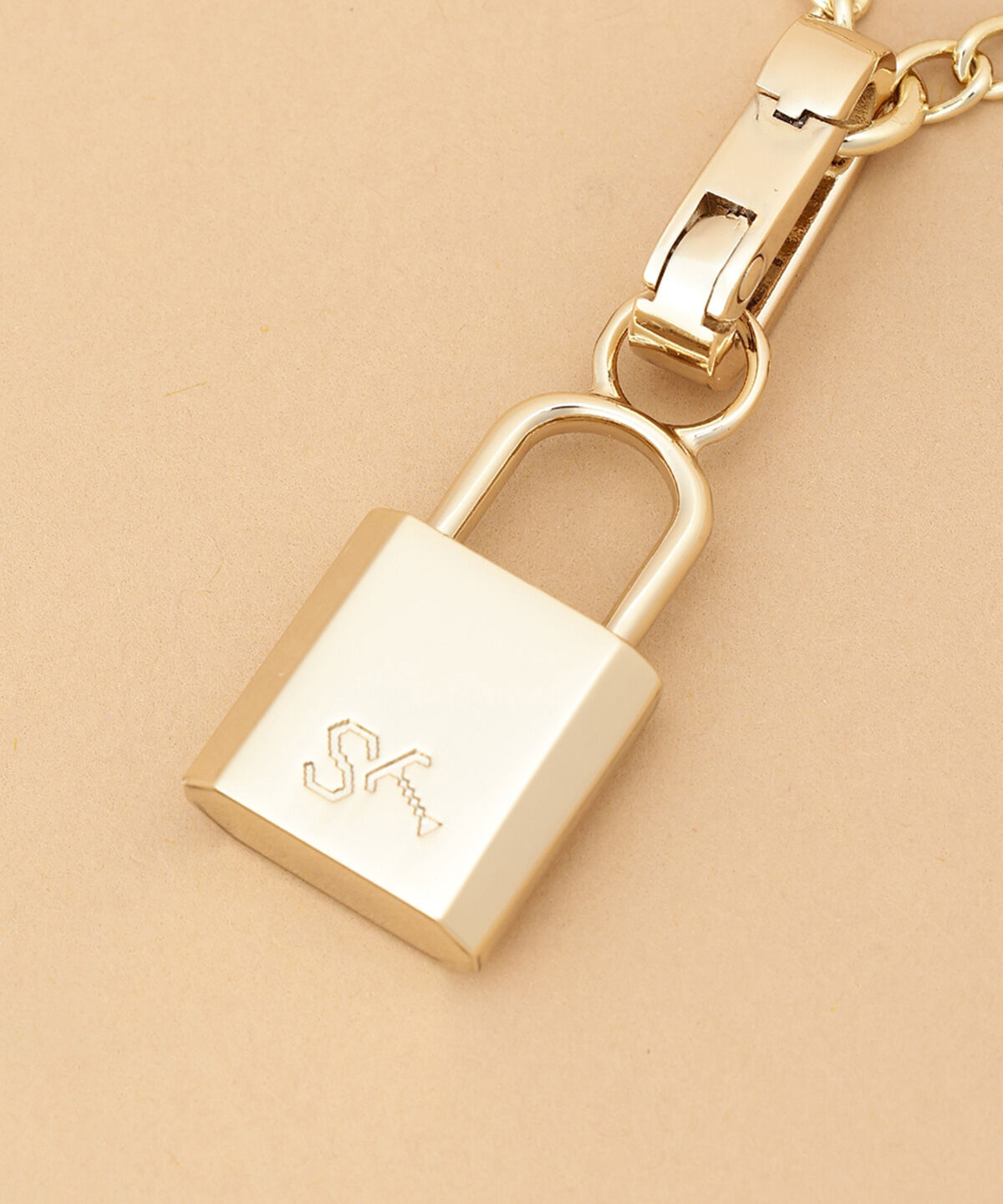 Samantha Thavasa「パドロックロゴチャーム（ゴールド）」|チャーム・キーホルダー|