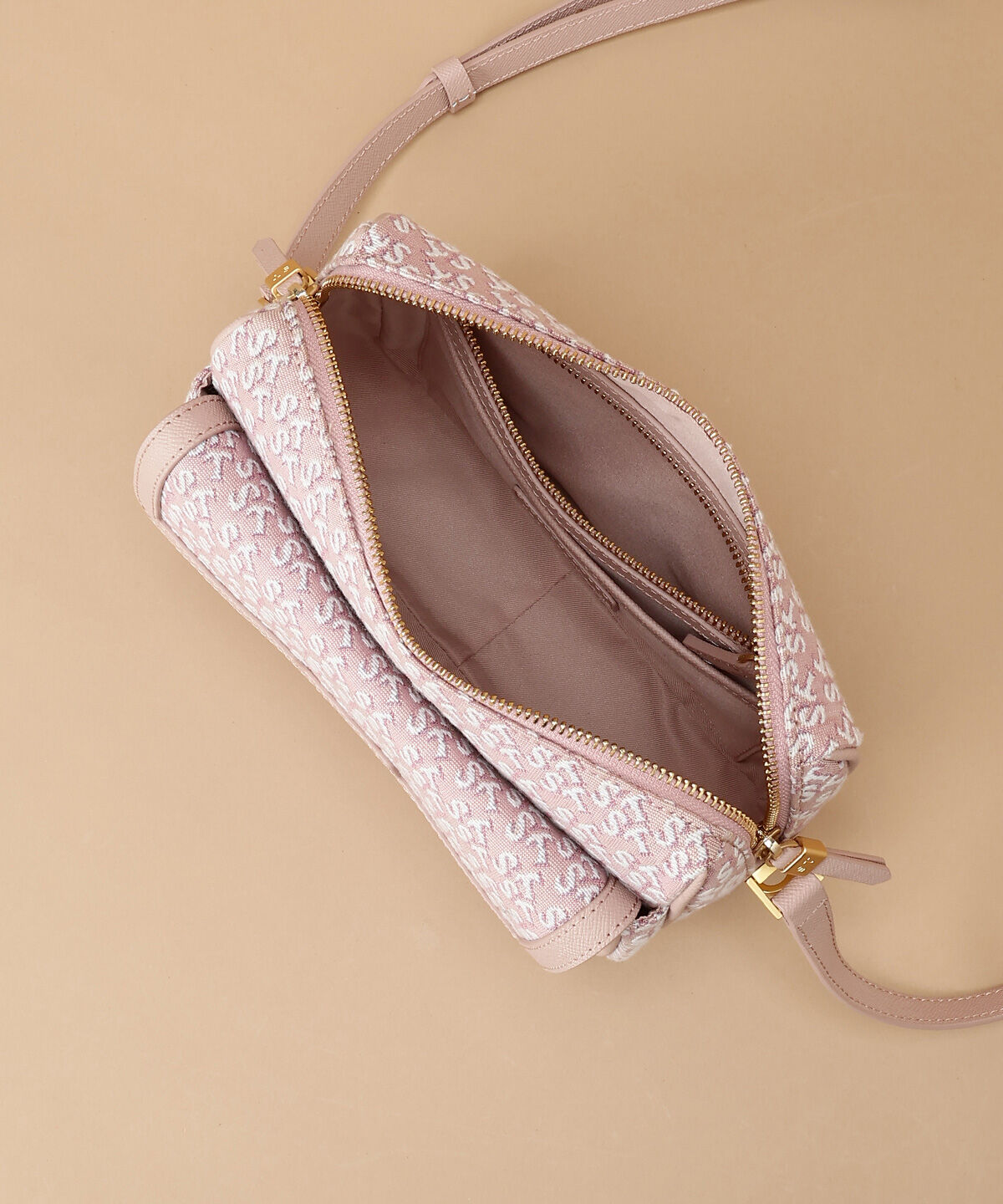 Samantha Thavasa「ST Jacquard シルエット ショルダーバッグ」|ショルダー・メッセンジャー|