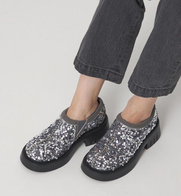 ODETTE E ODILE「＜SY＞ ラウンド スリッポン スパンコール フラット55&uarr;」|スリッポン|