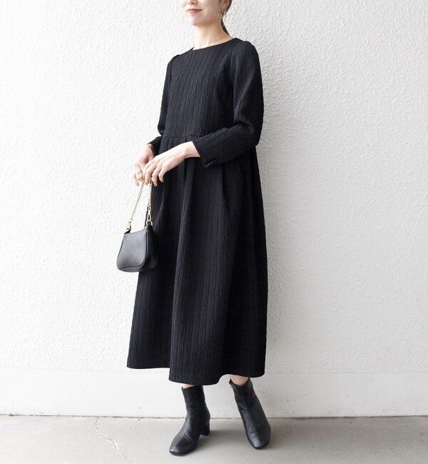 SHIPS any「SHIPS any:〈手洗い可能〉ジャカード ウエスト タック ノーカラー ワンピース［NAVY BLUE］」|ワンピース|ブラック