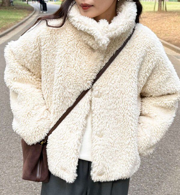 fredy emue「フェイクファーコート」|その他|アイボリー