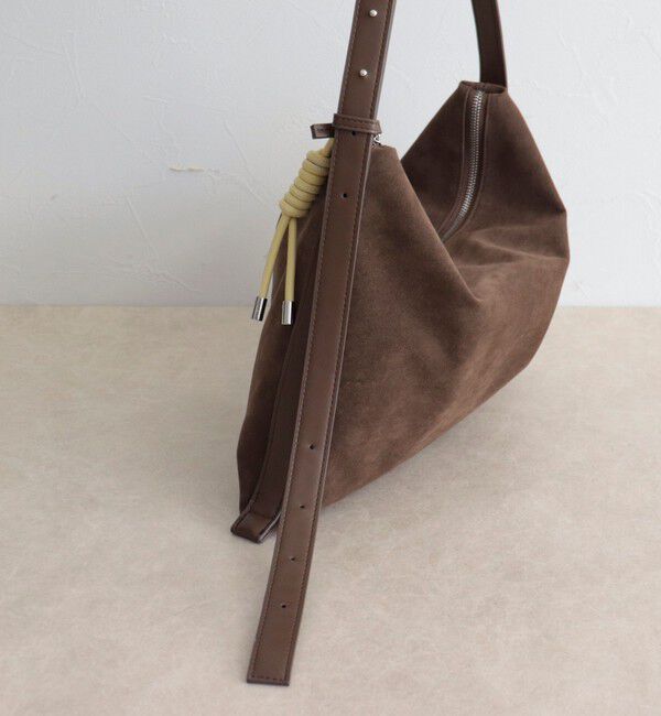 fredy emue「フェイクスエードソフトスクエアショルダーバッグ」|ショルダー・メッセンジャー|