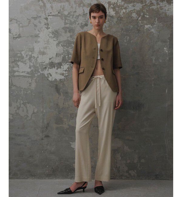 ADAM ET ROPE'「【EMOELLE】スリットネックハーフスリーブジャケット」|ノーカラージャケット|